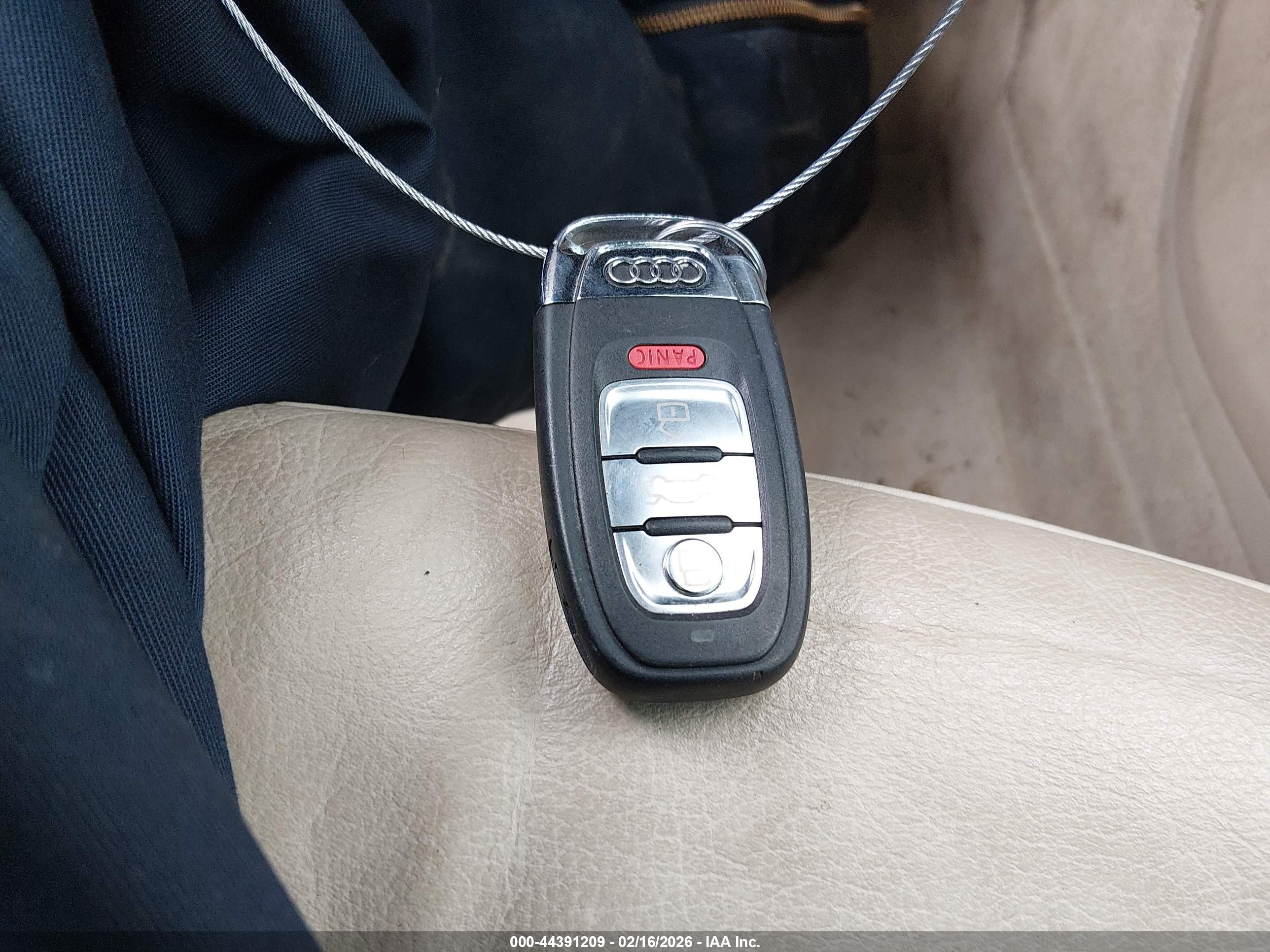 AUDI A6 image 11