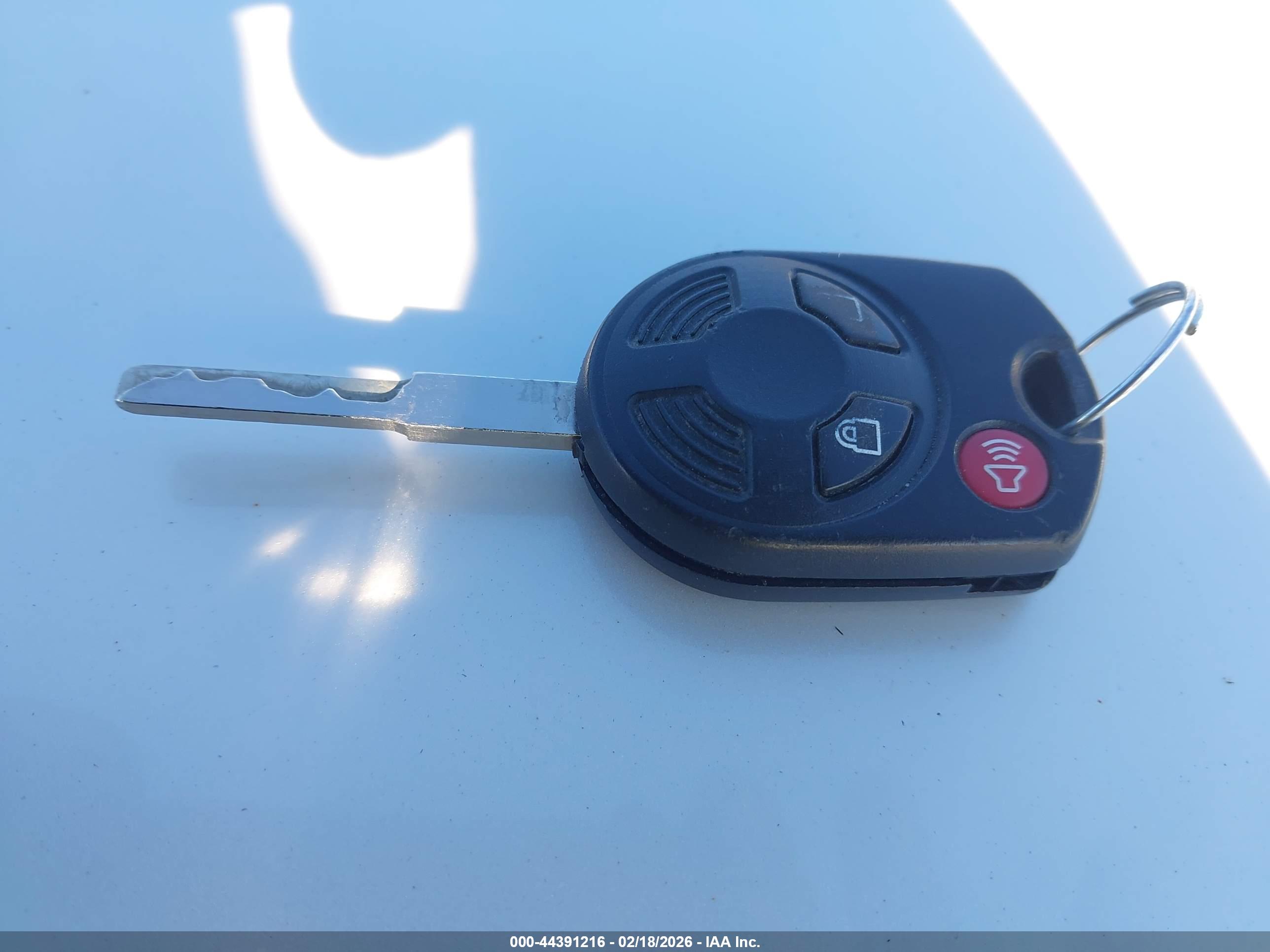 FORD ESCAPE image 11