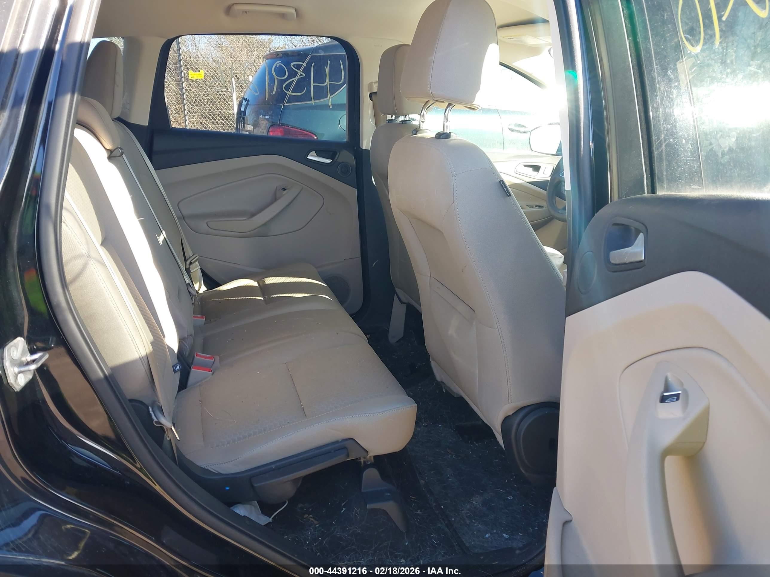 FORD ESCAPE image 8