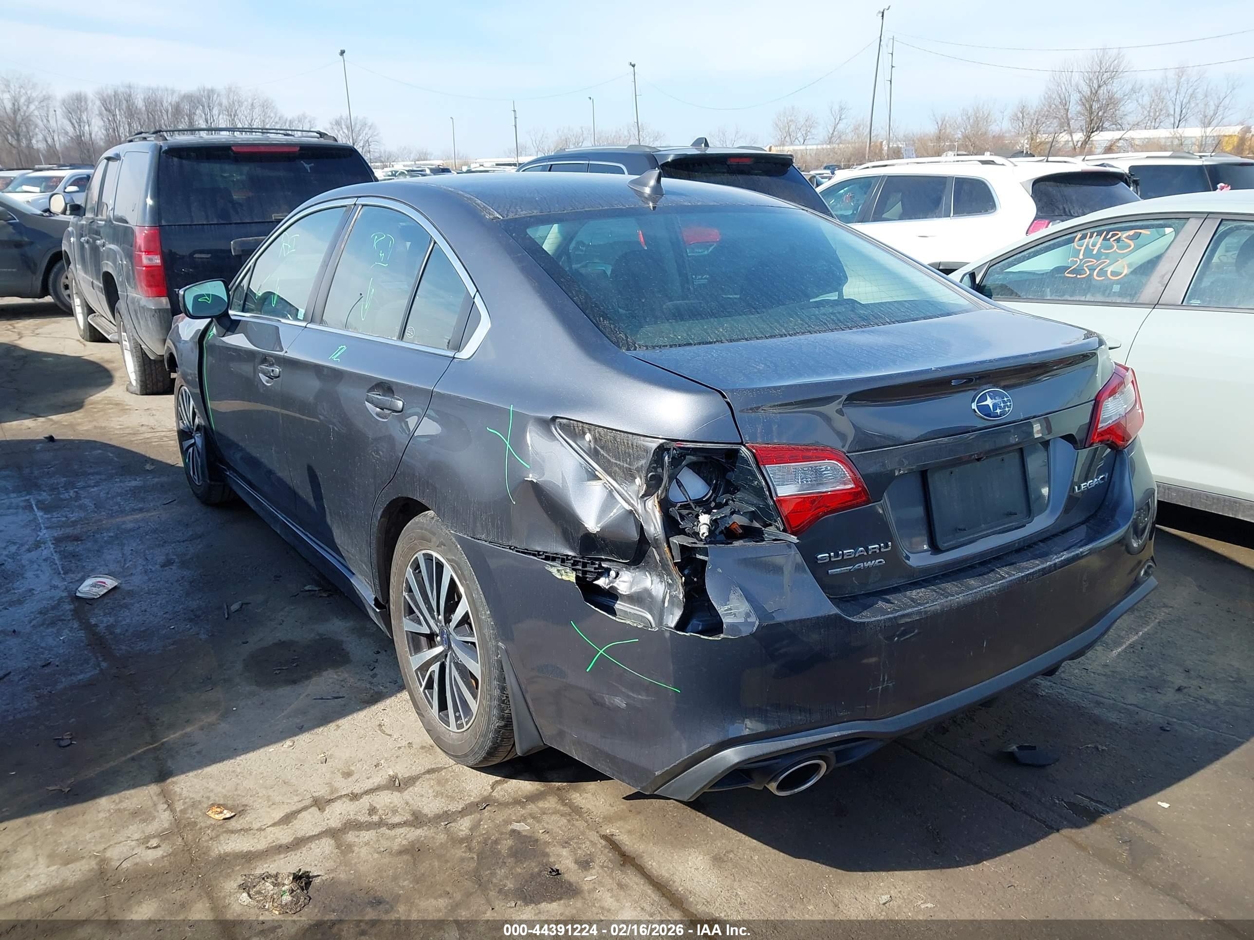 SUBARU LEGACY image 3
