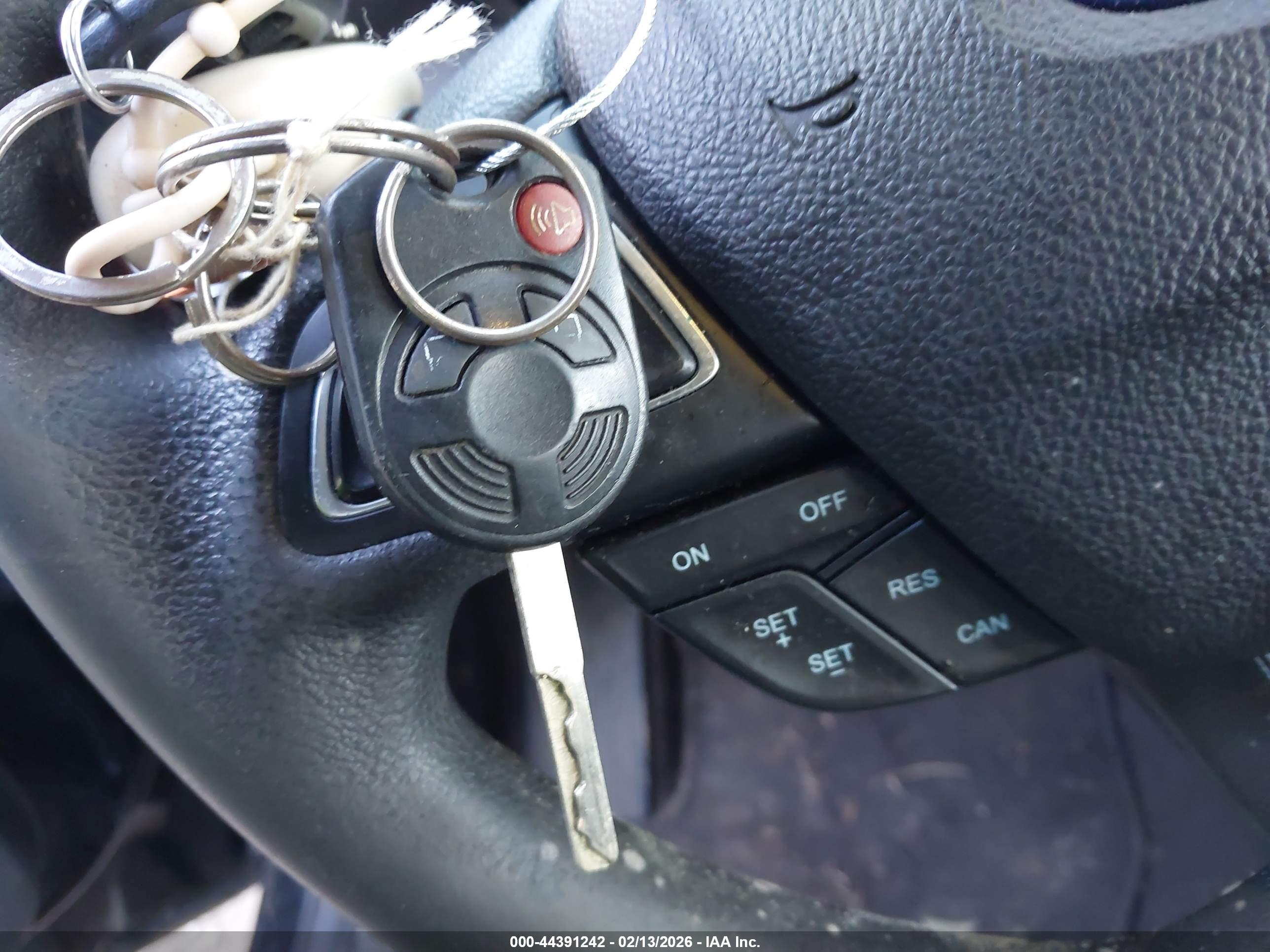 FORD ESCAPE image 11