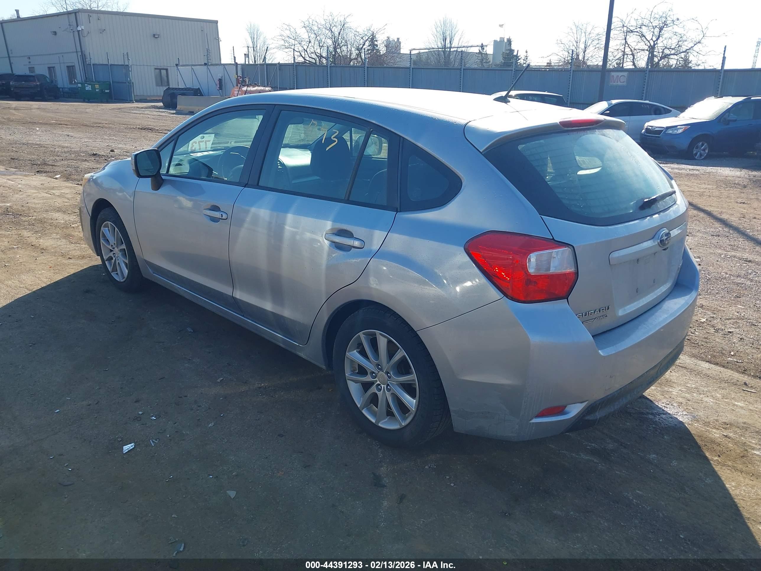 SUBARU IMPREZA image 3