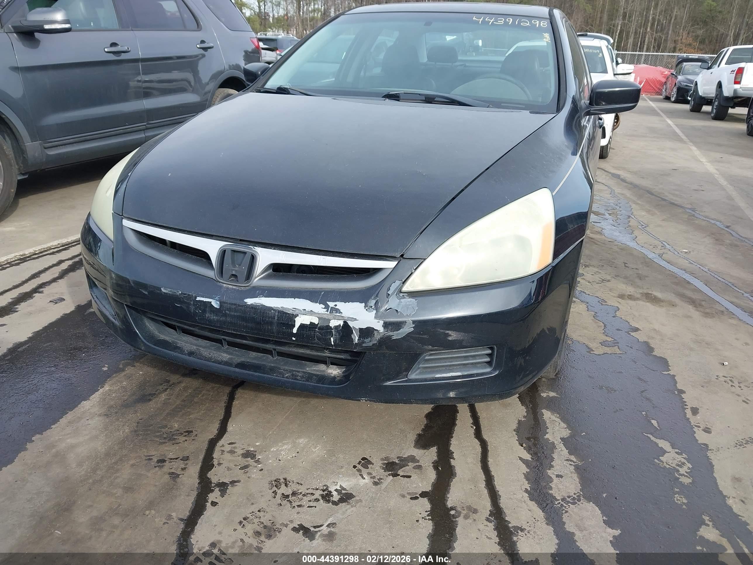 HONDA ACCORD image 6