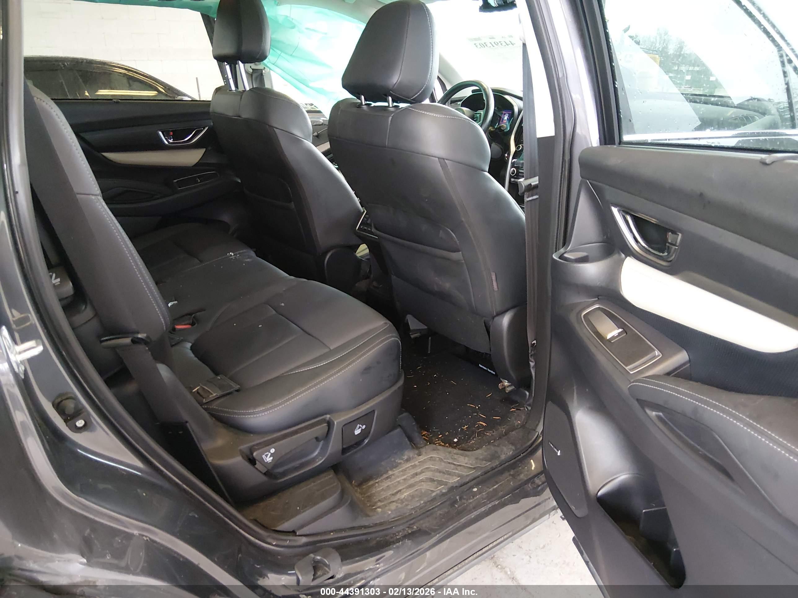 SUBARU ASCENT image 8