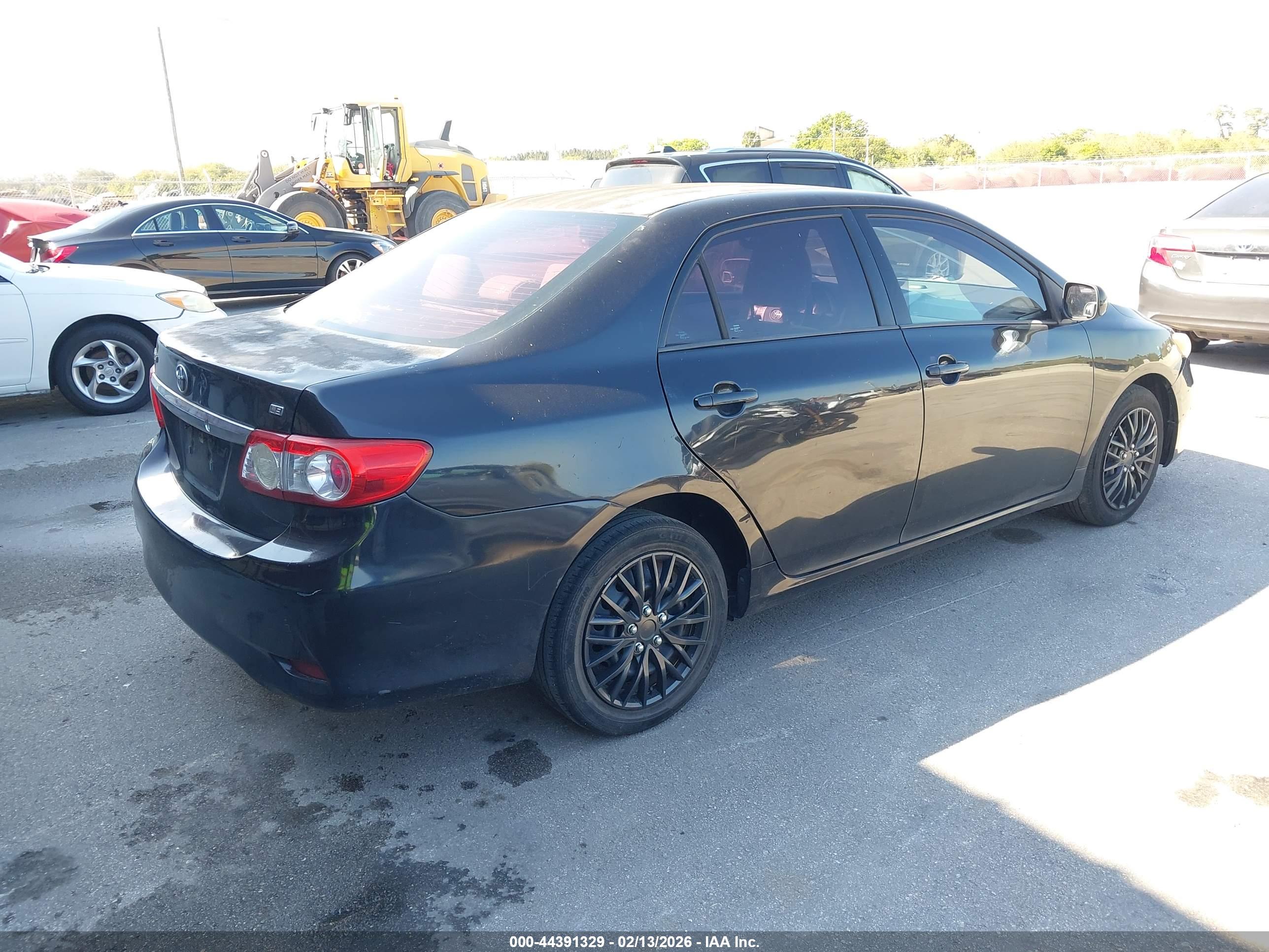 TOYOTA COROLLA image 4