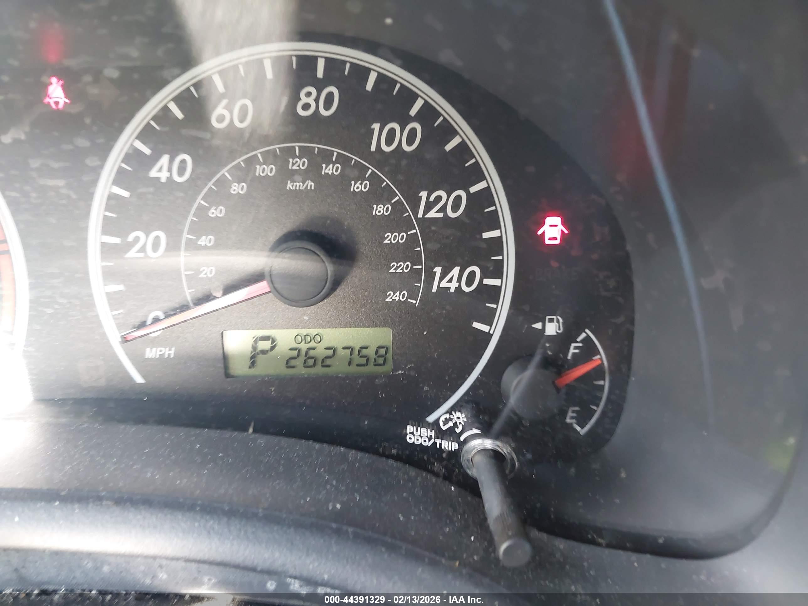 TOYOTA COROLLA image 7