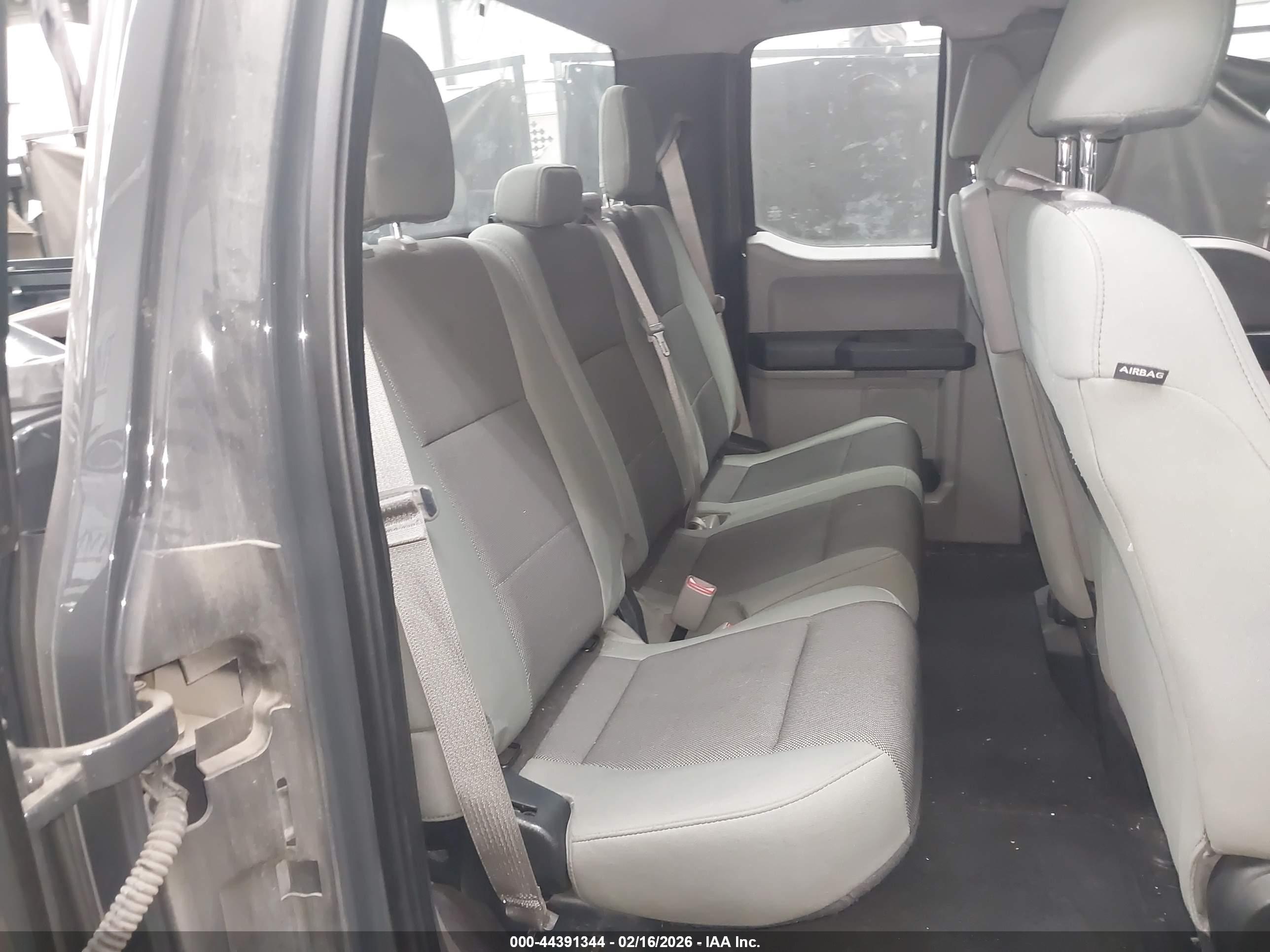 FORD F-150 image 8