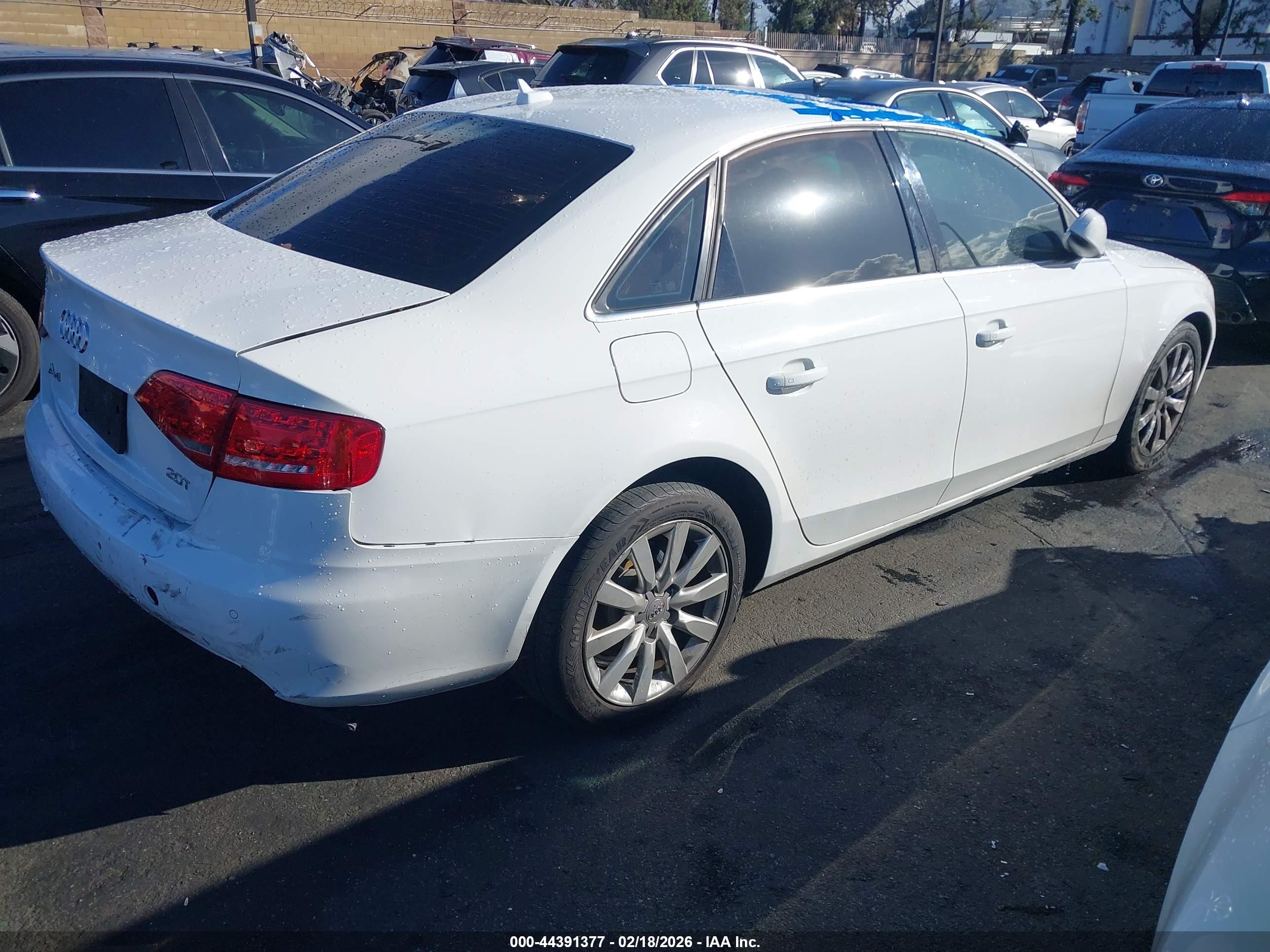 AUDI A4 image 4