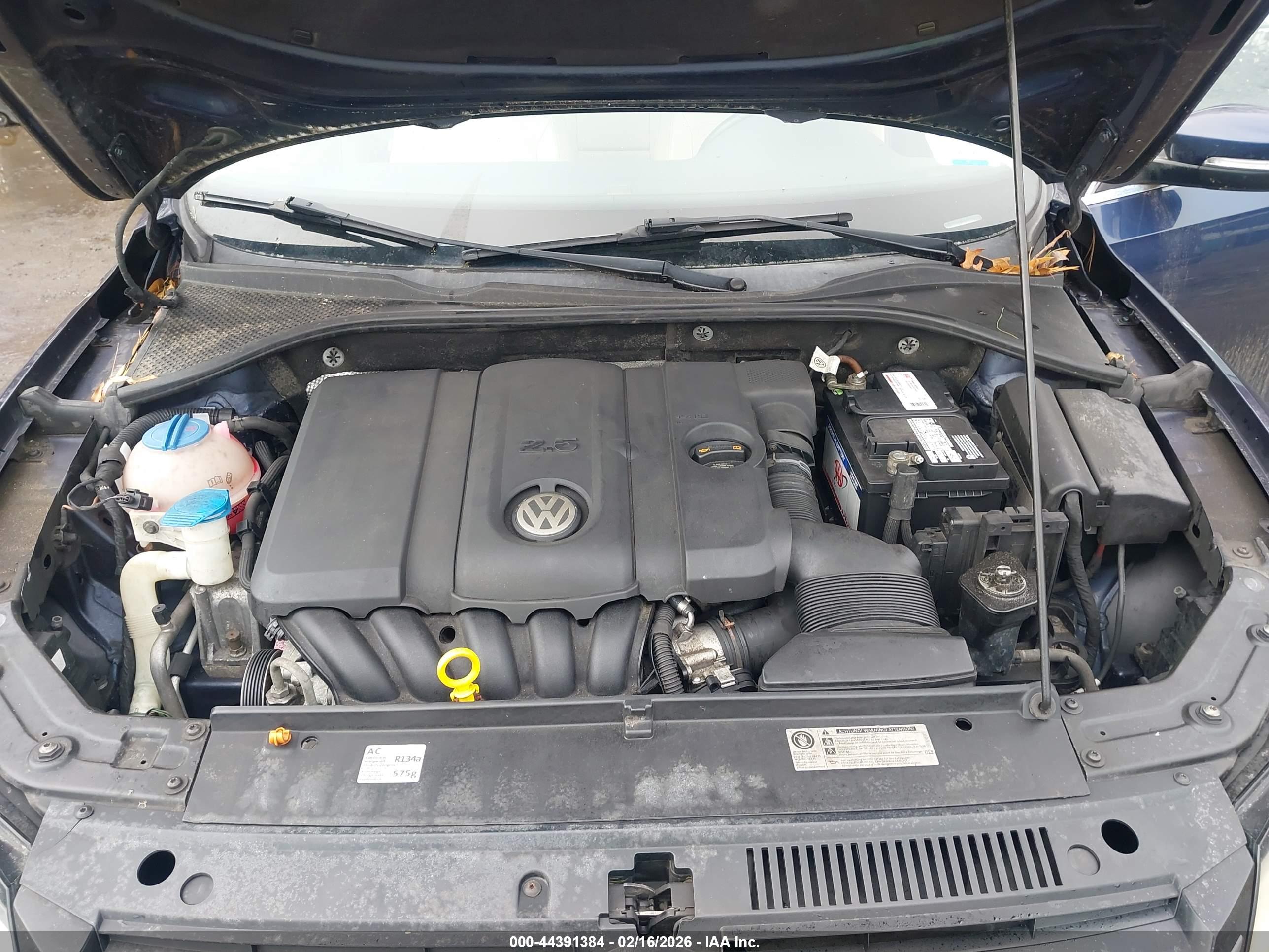 VOLKSWAGEN PASSAT image 10