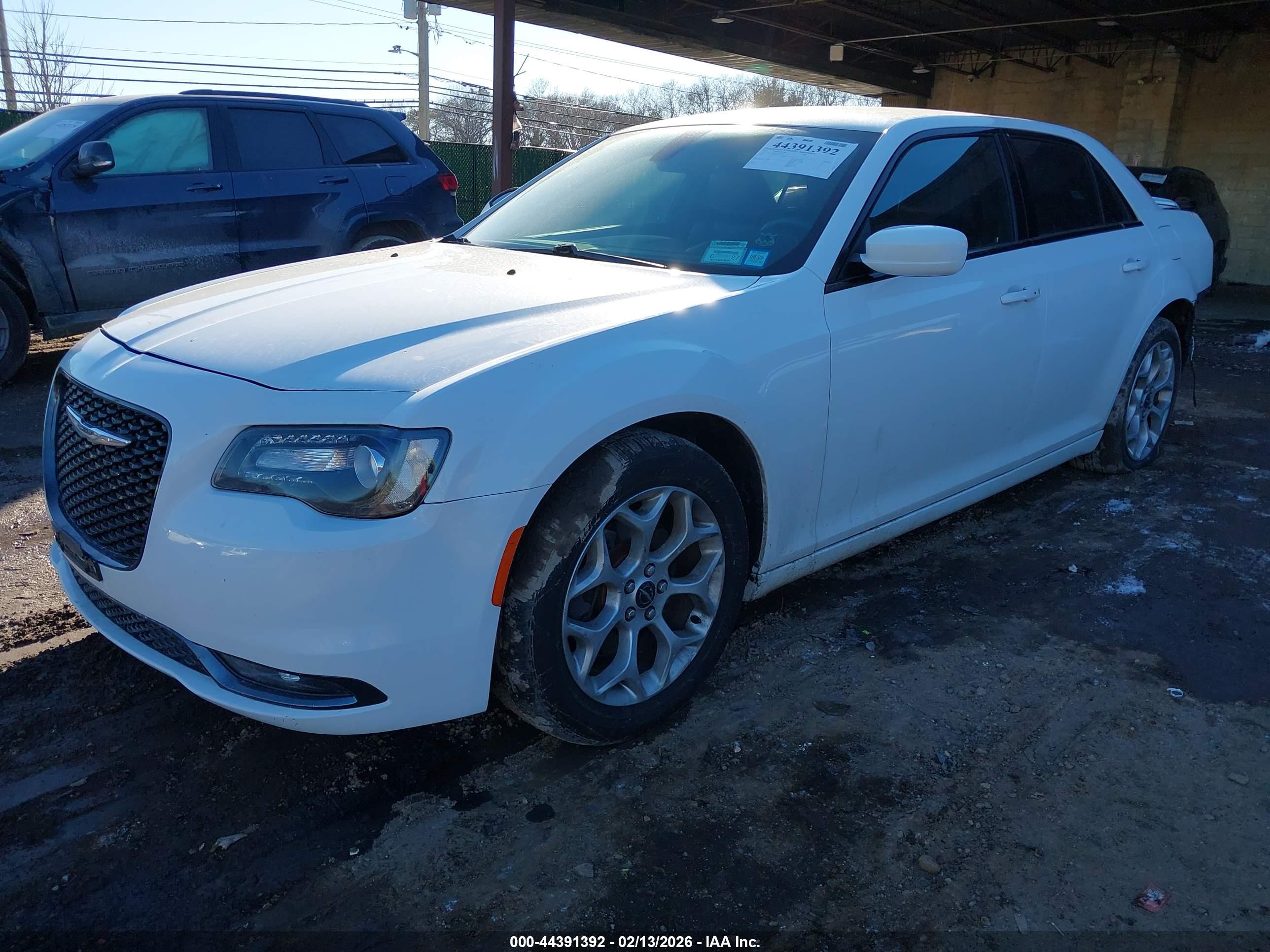 CHRYSLER 300 image 2