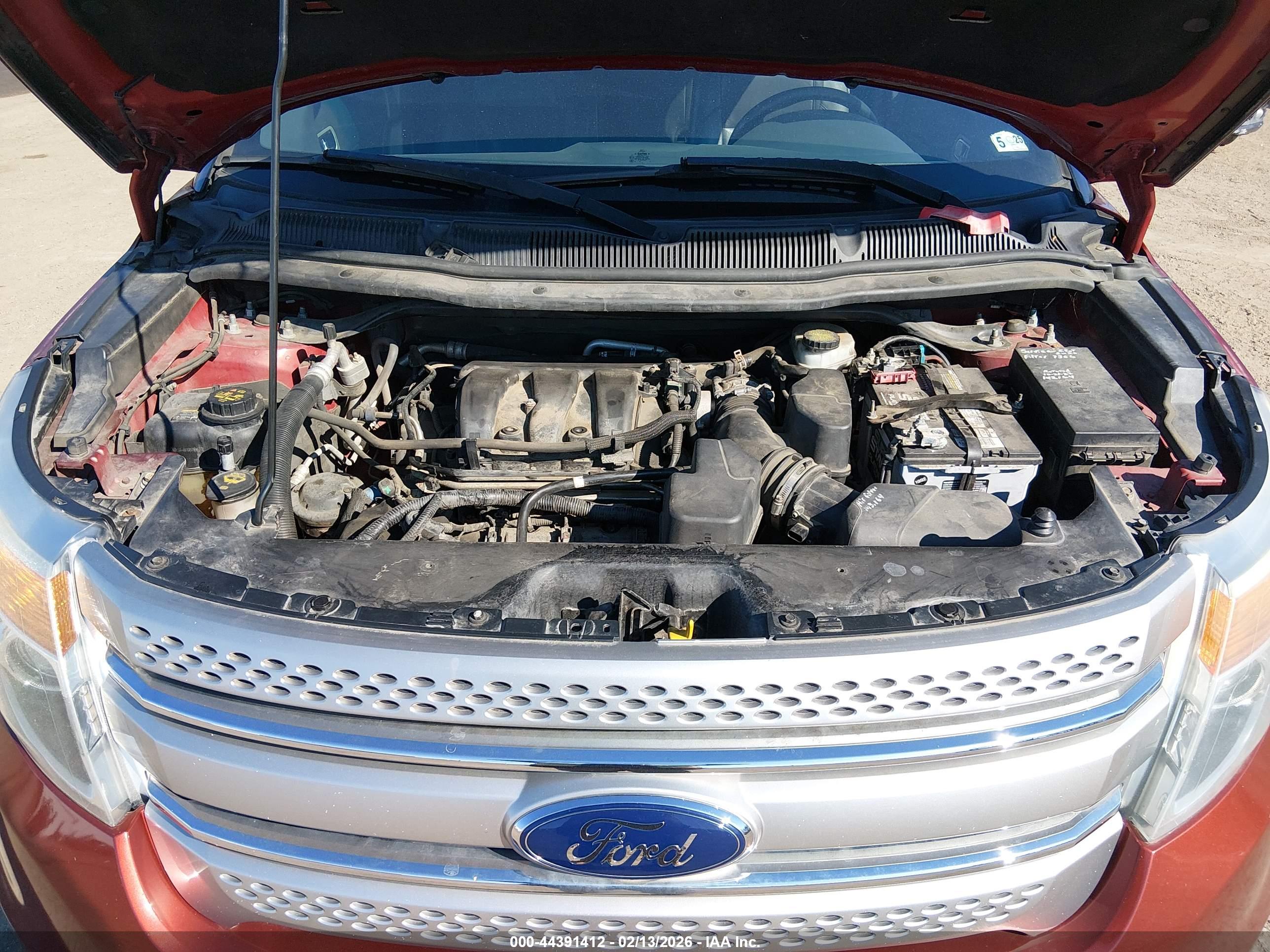 FORD EXPLORER image 10
