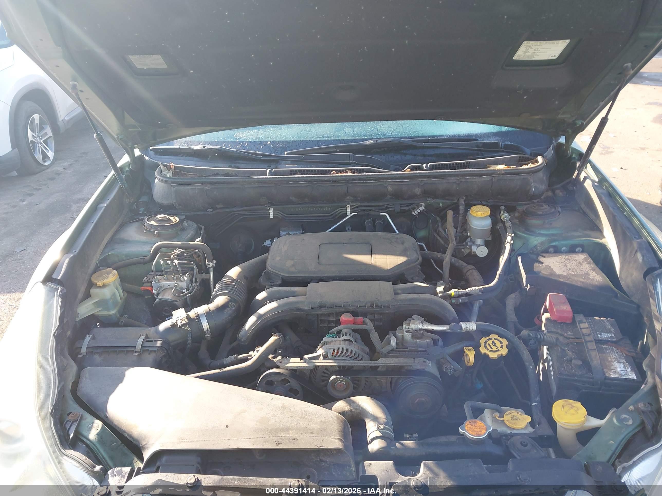 SUBARU OUTBACK image 10