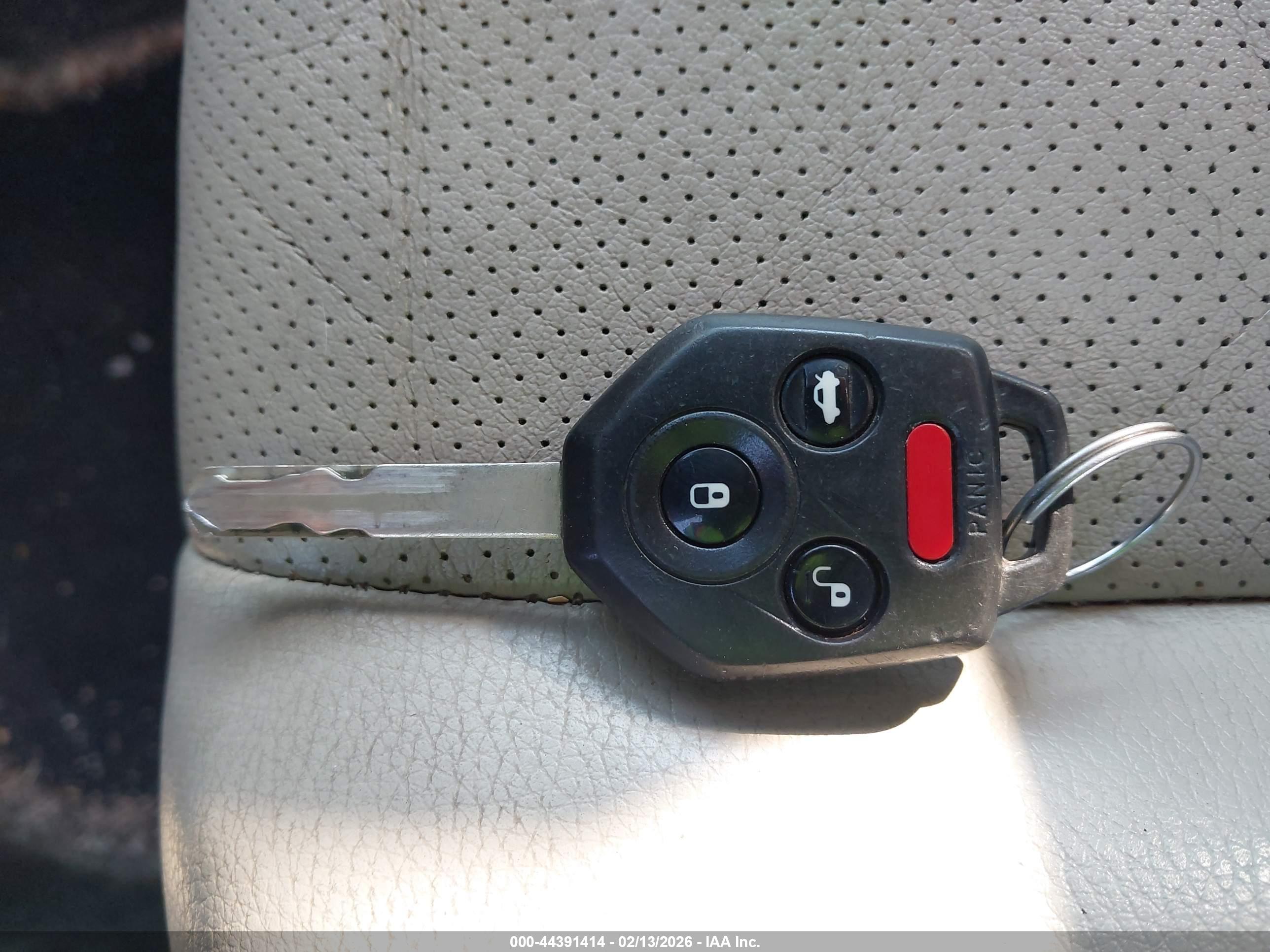 SUBARU OUTBACK image 11