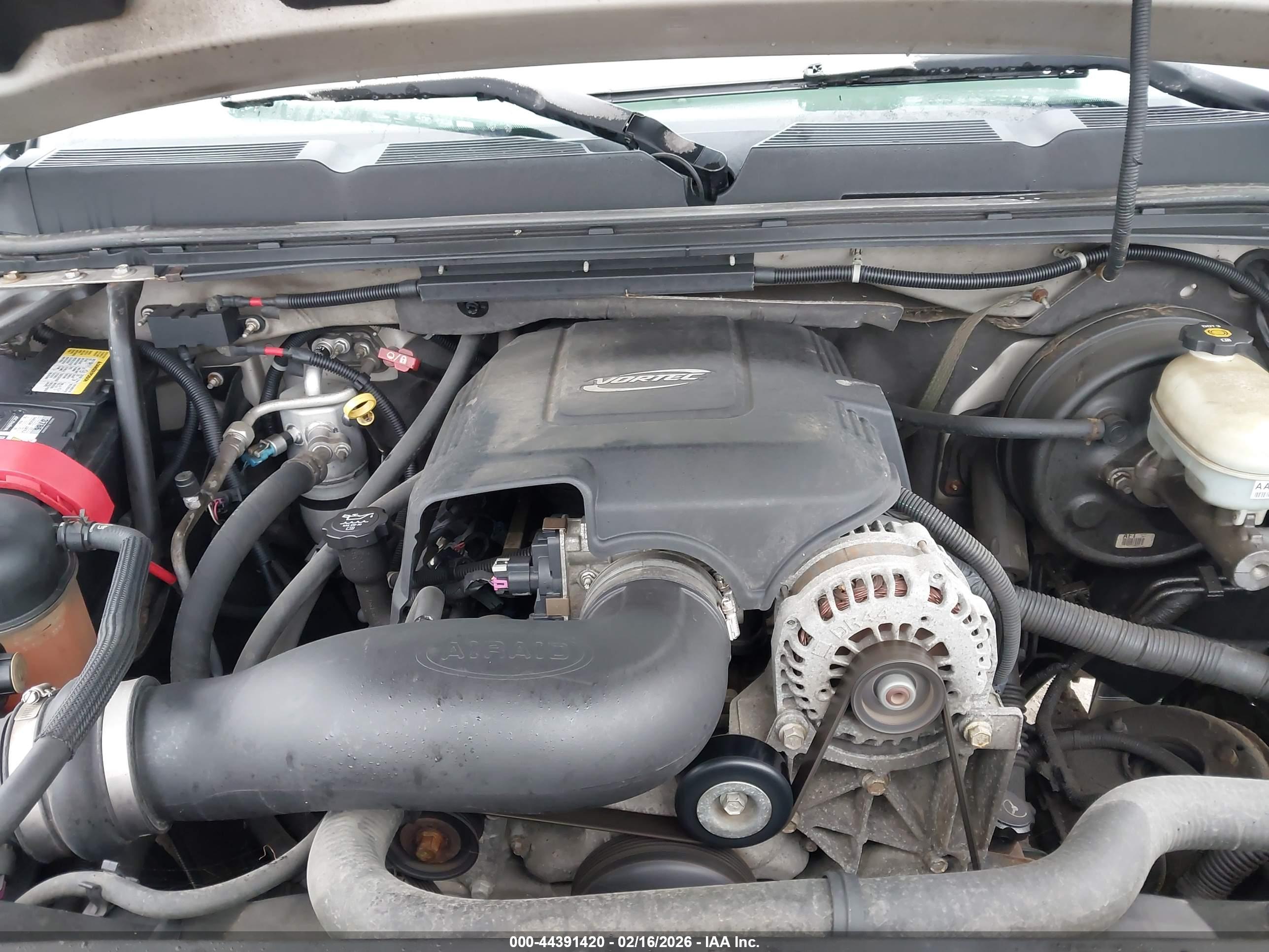 CHEVROLET SILVERADO image 10