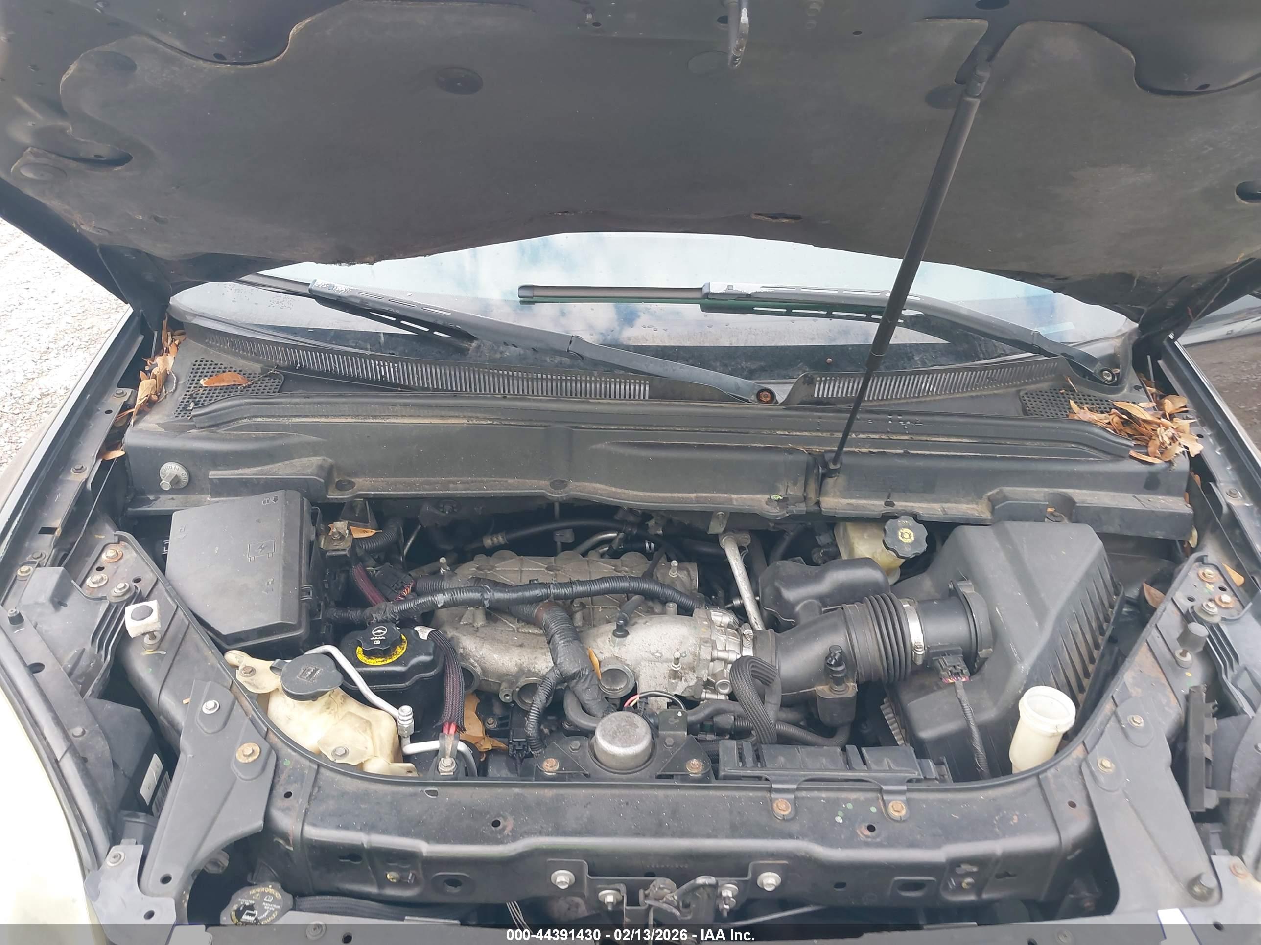GMC ACADIA image 10