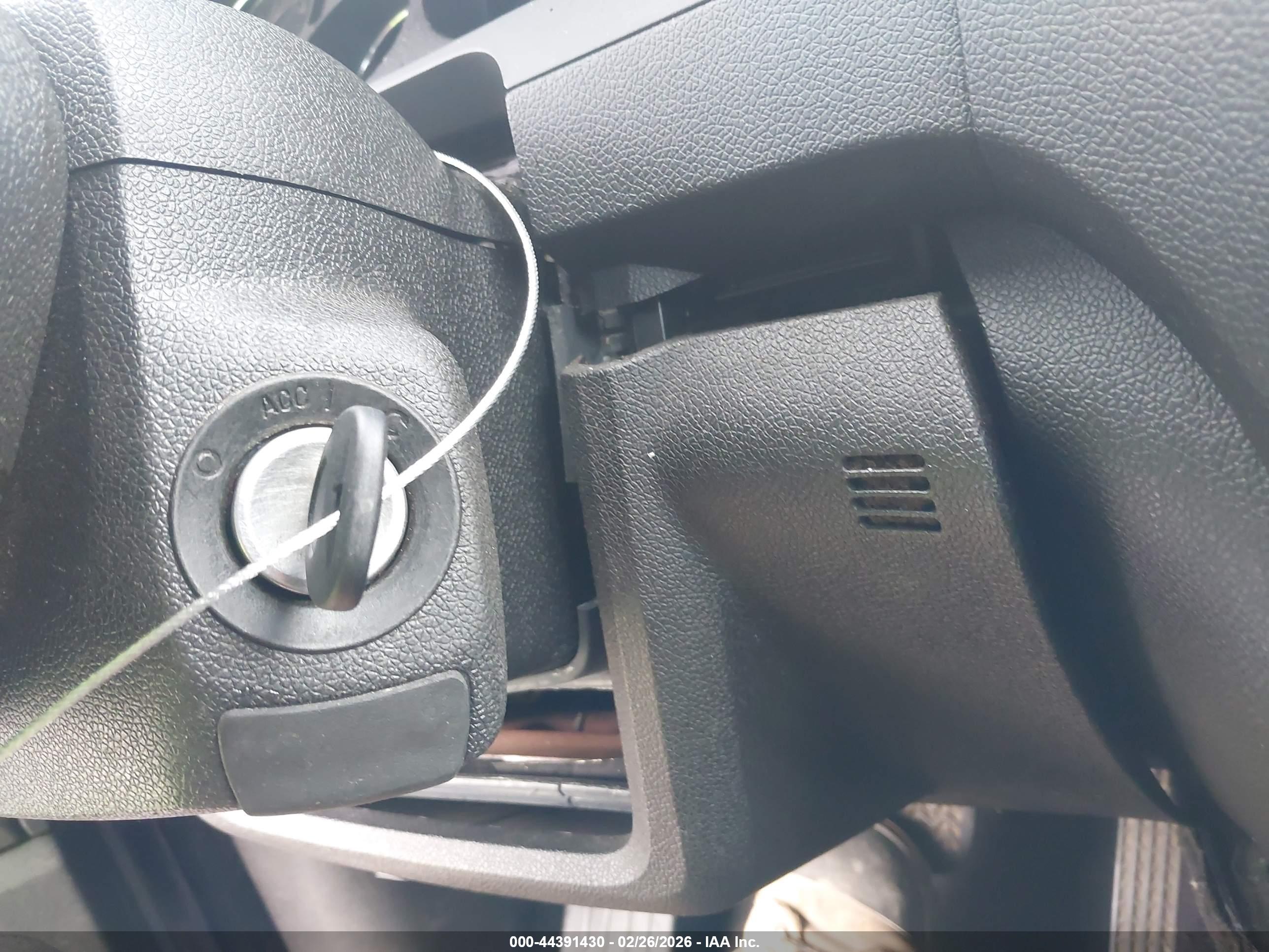 GMC ACADIA image 11