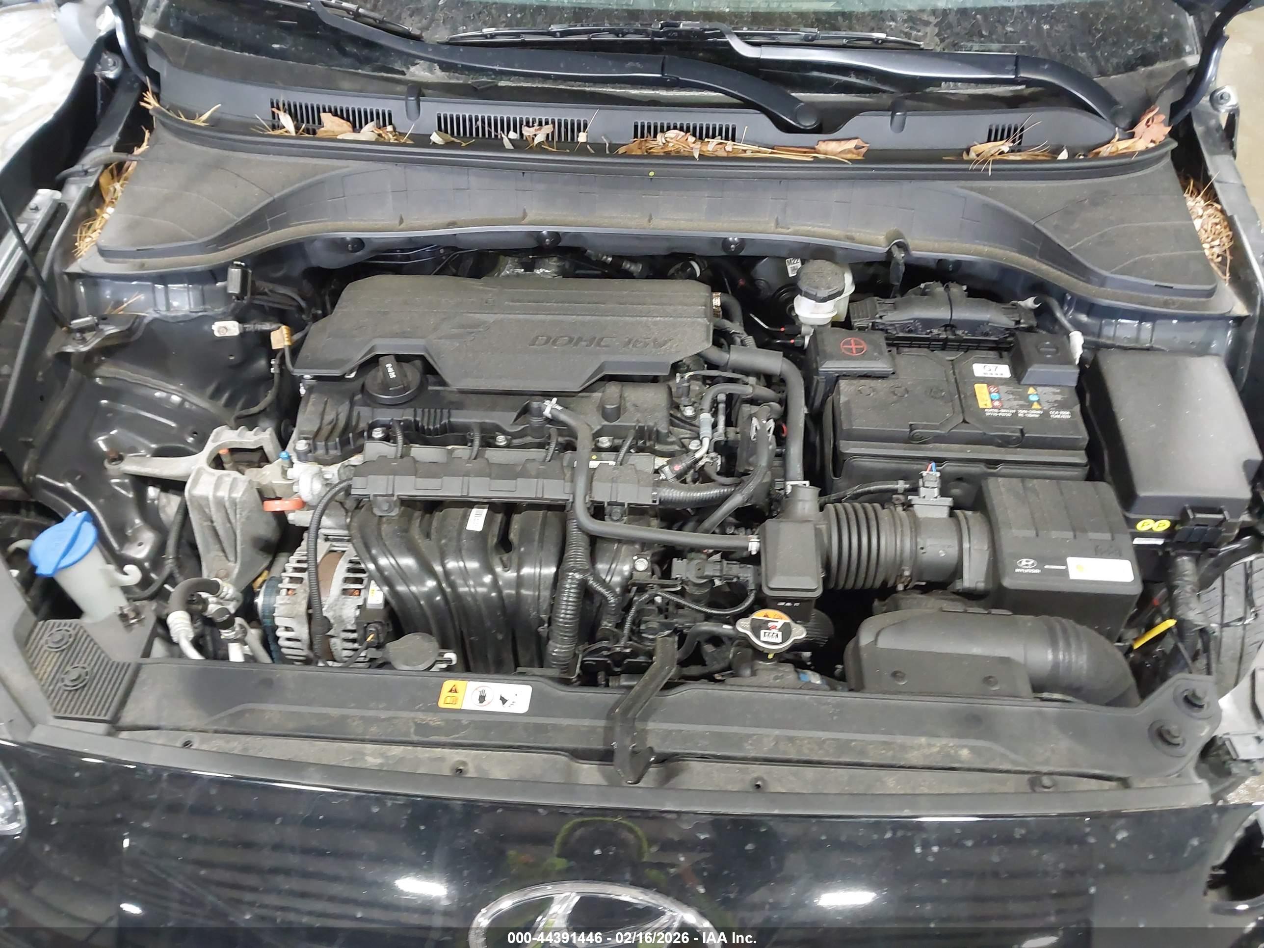 HYUNDAI KONA image 10