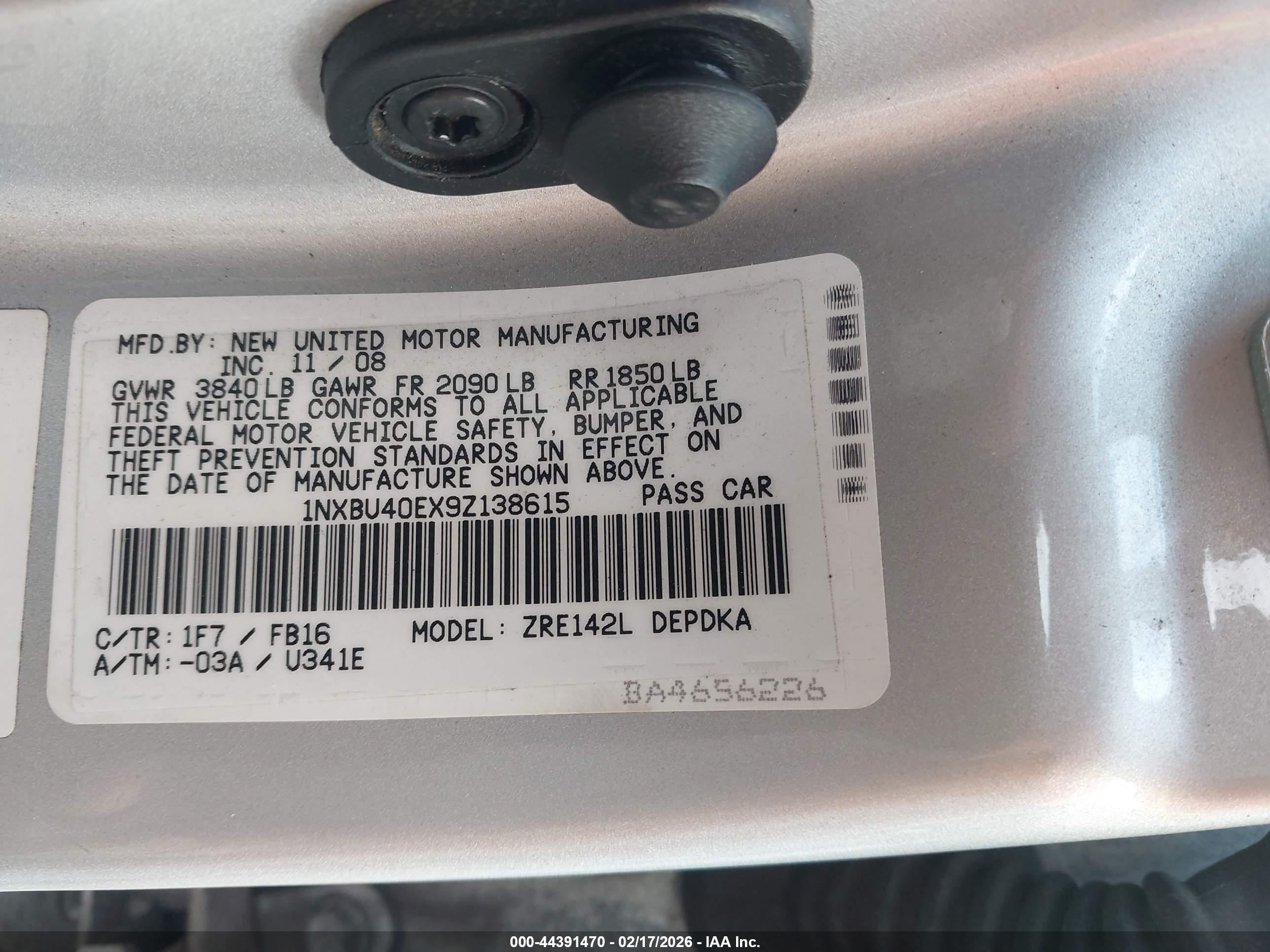 TOYOTA COROLLA image 9