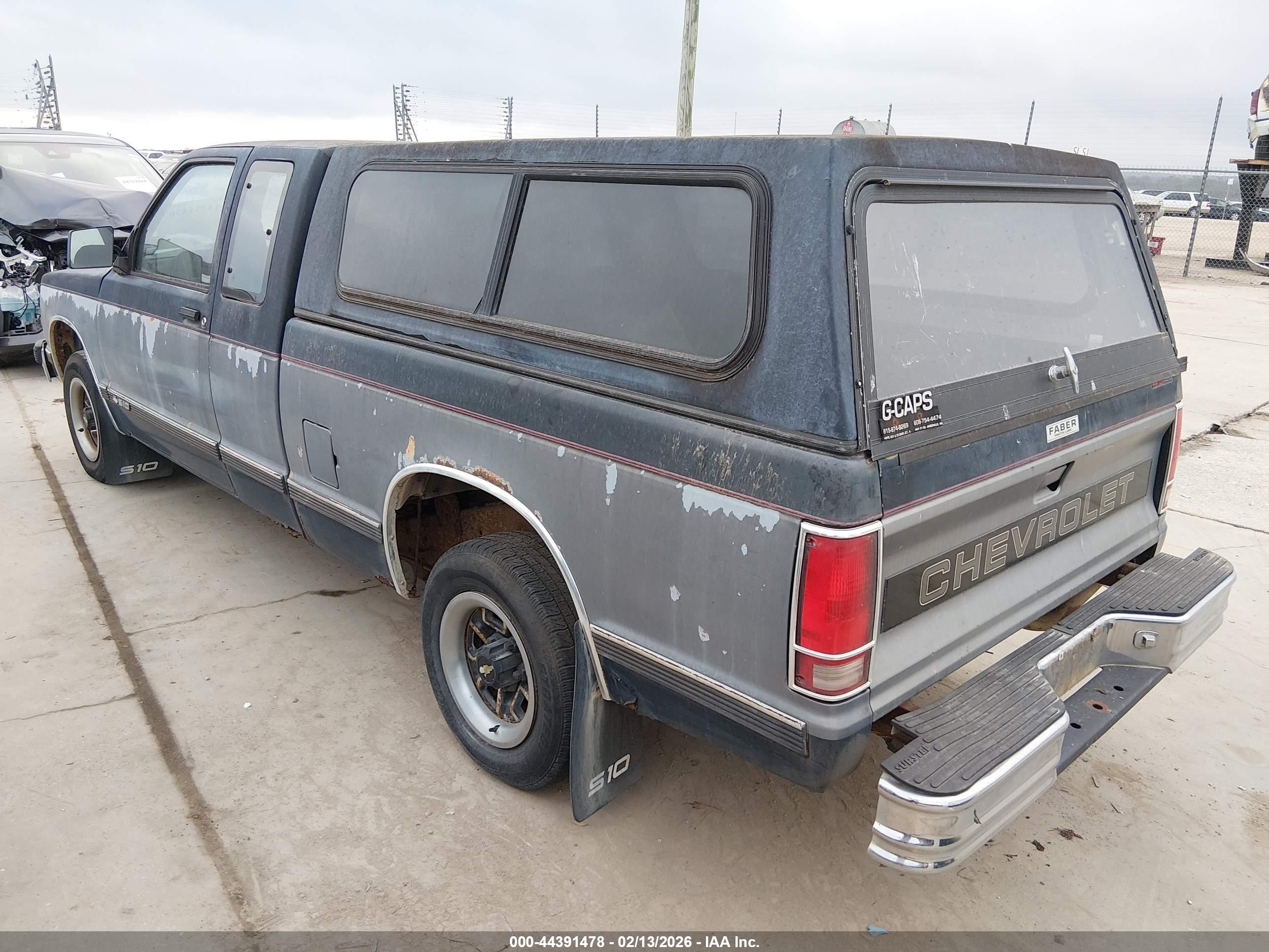 CHEVROLET S image 3