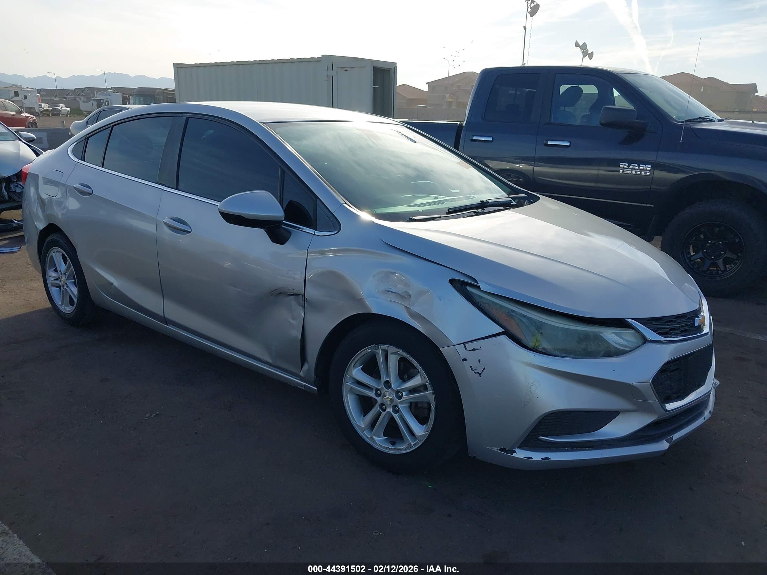 CHEVROLET CRUZE image 6