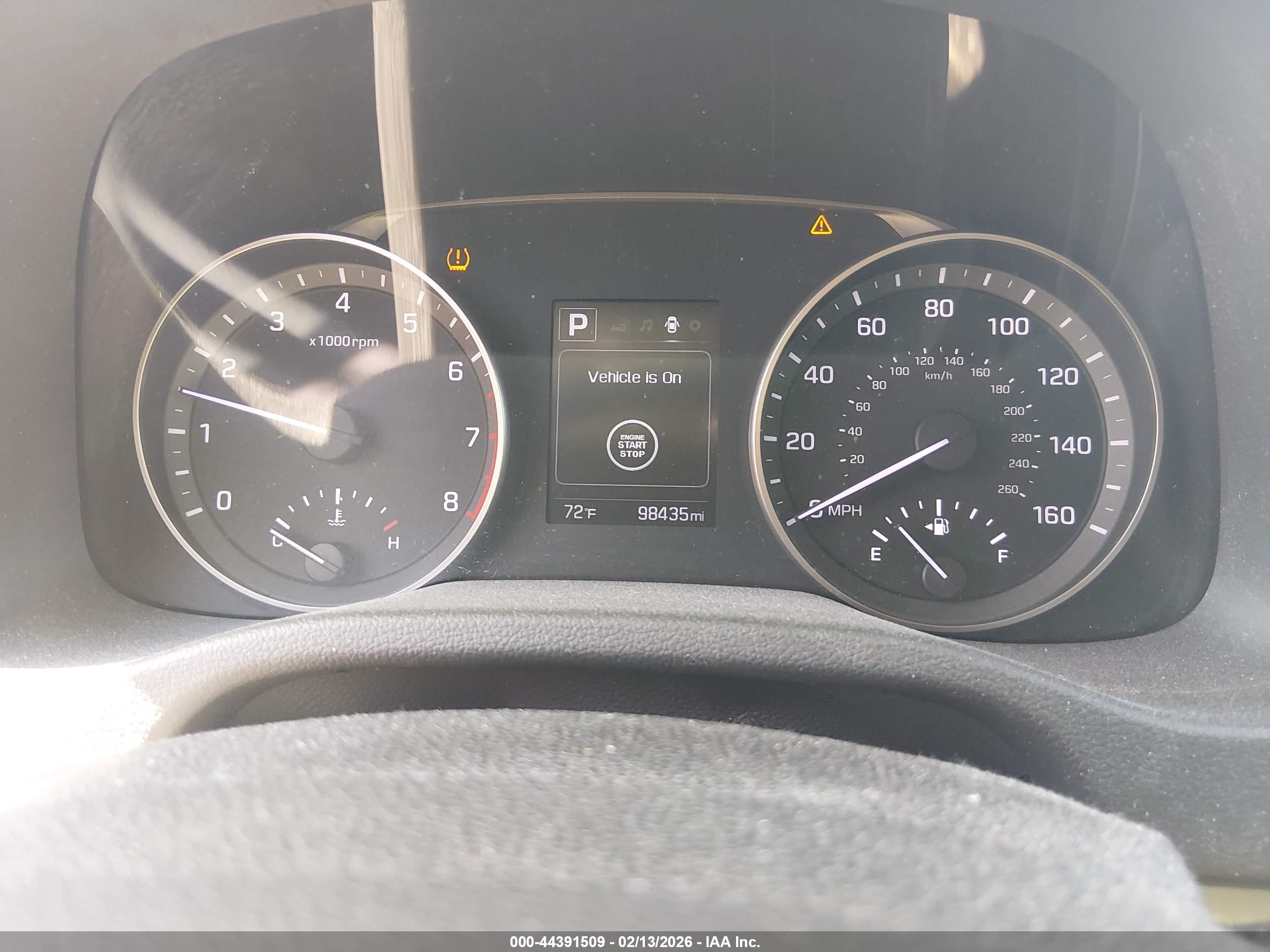 HYUNDAI ELANTRA image 7