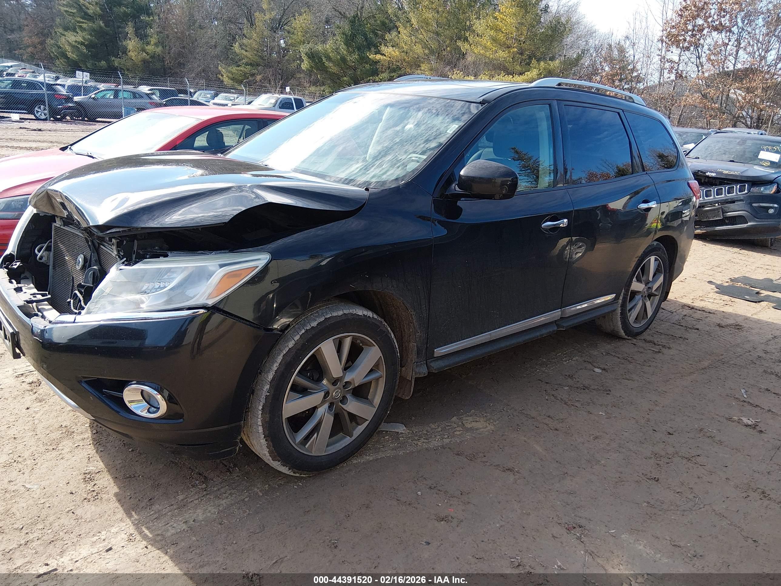 NISSAN PATHFINDER image 2