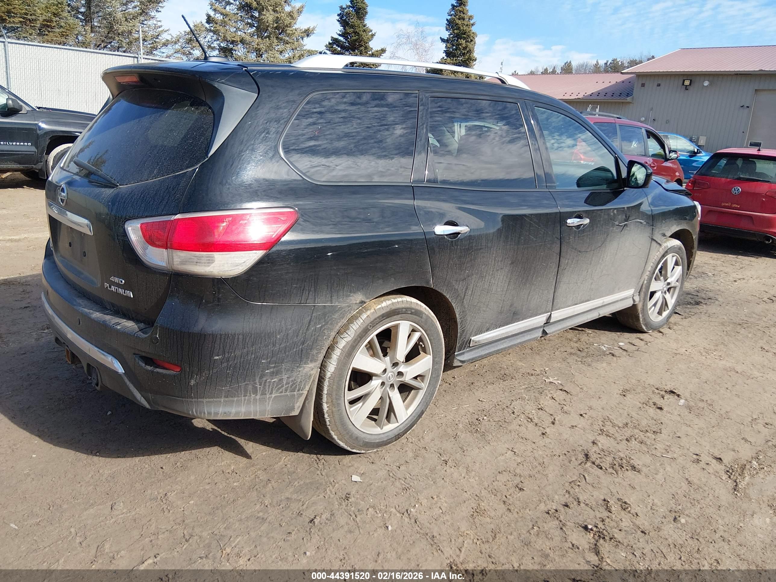 NISSAN PATHFINDER image 4