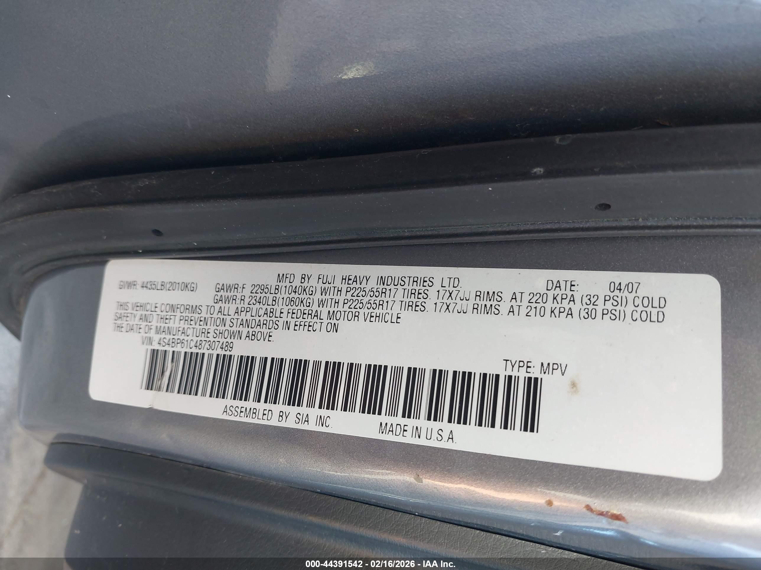 SUBARU OUTBACK image 9