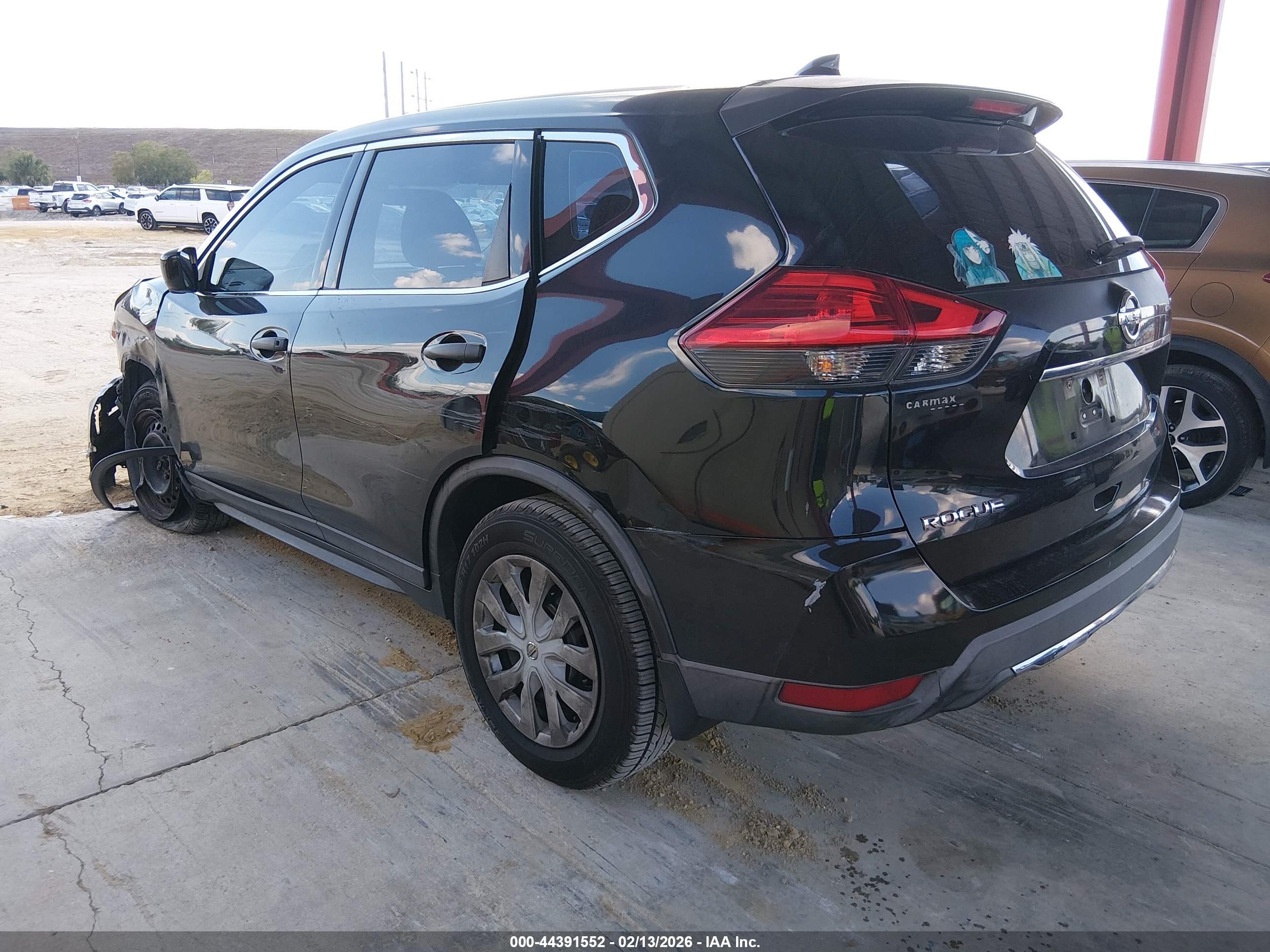NISSAN ROGUE image 3