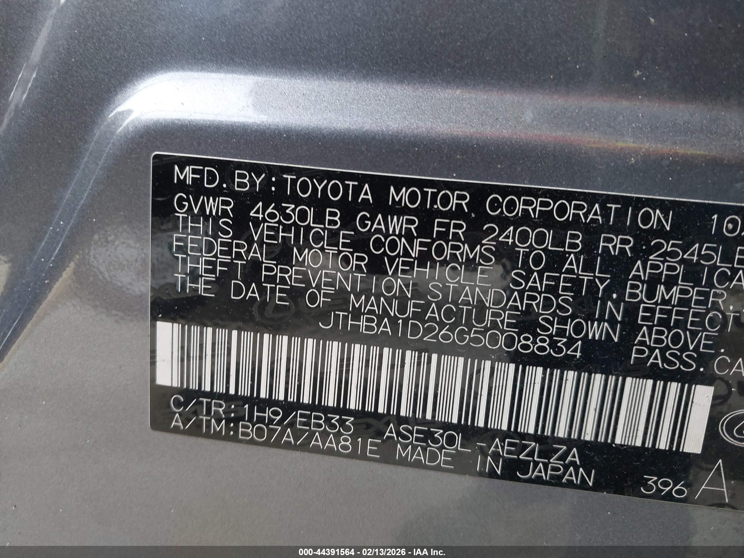 LEXUS IS image 9