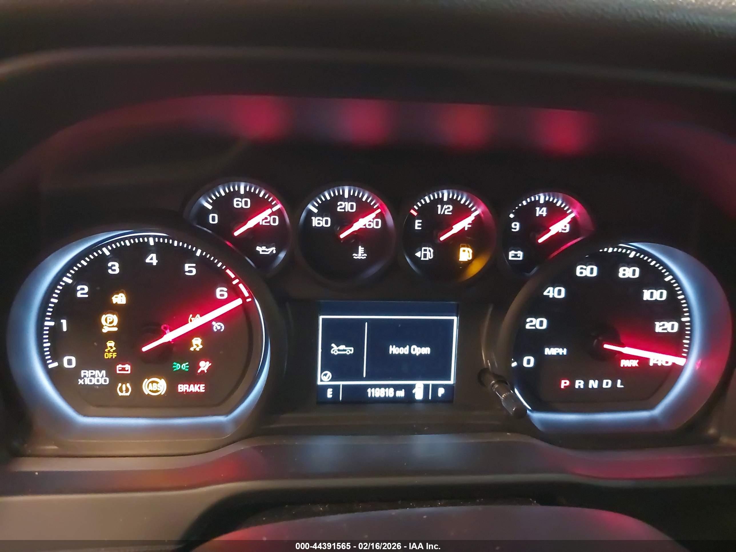 CHEVROLET SILVERADO image 7