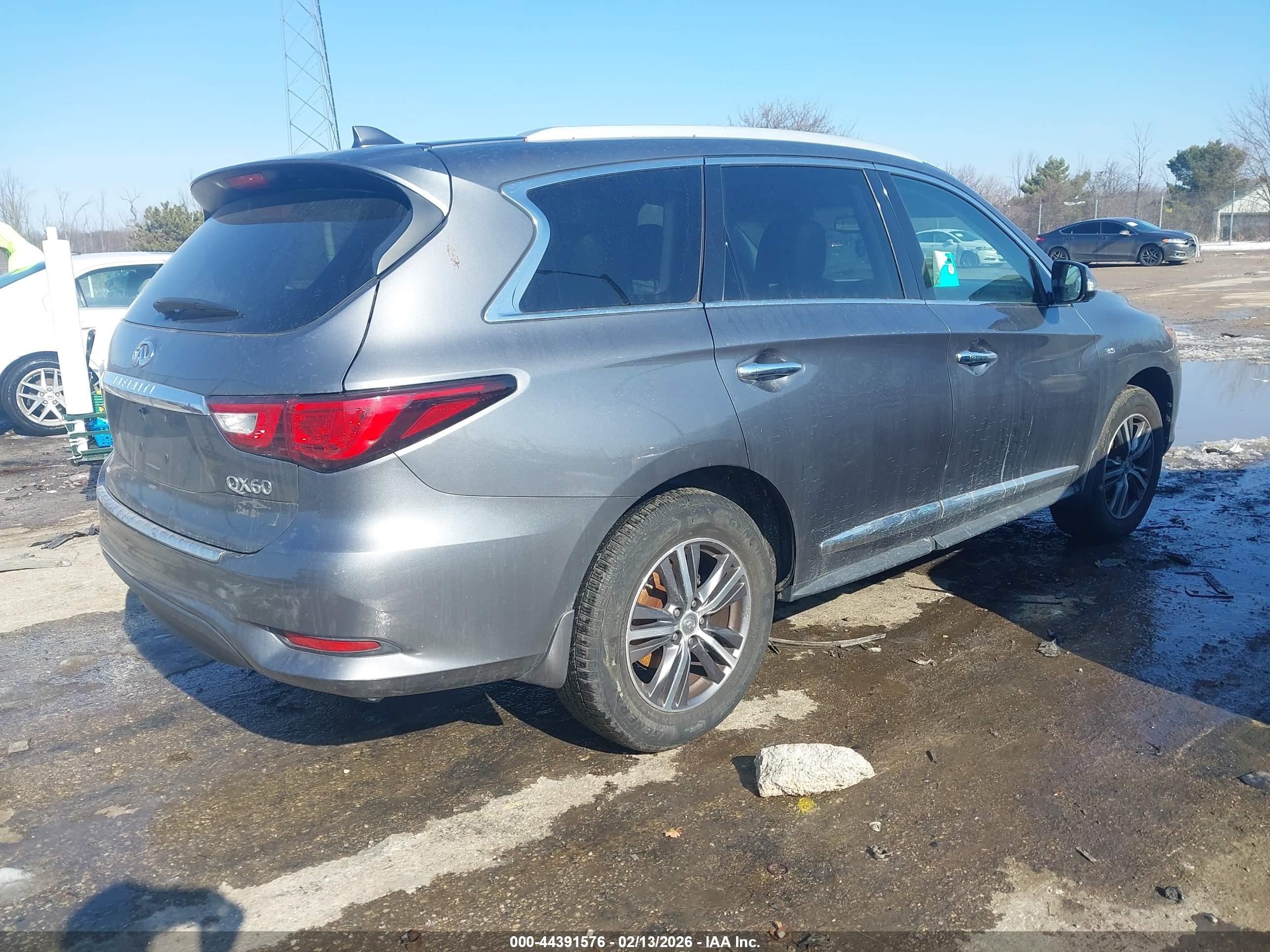 INFINITI QX60 image 4