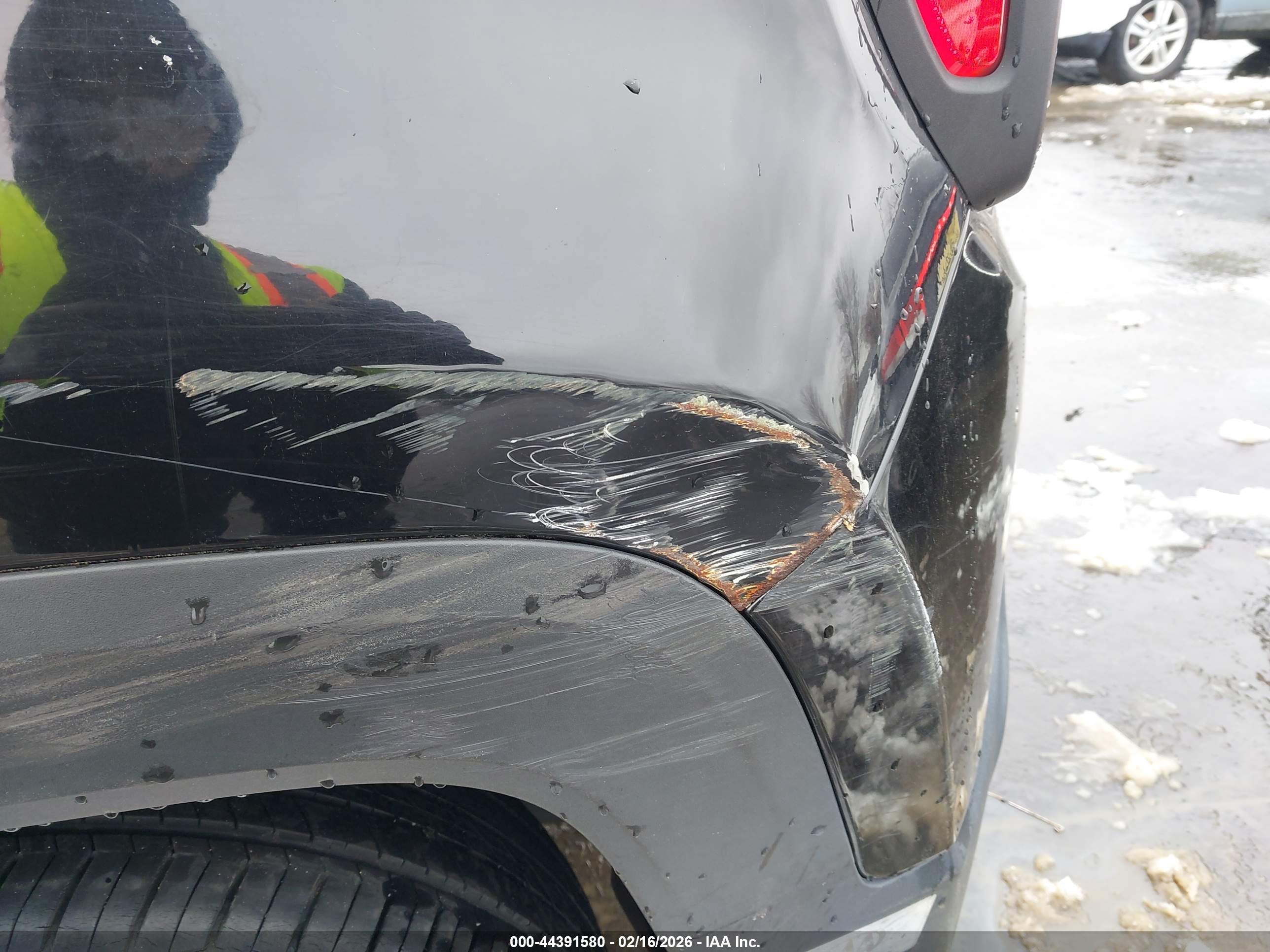 JEEP RENEGADE image 6
