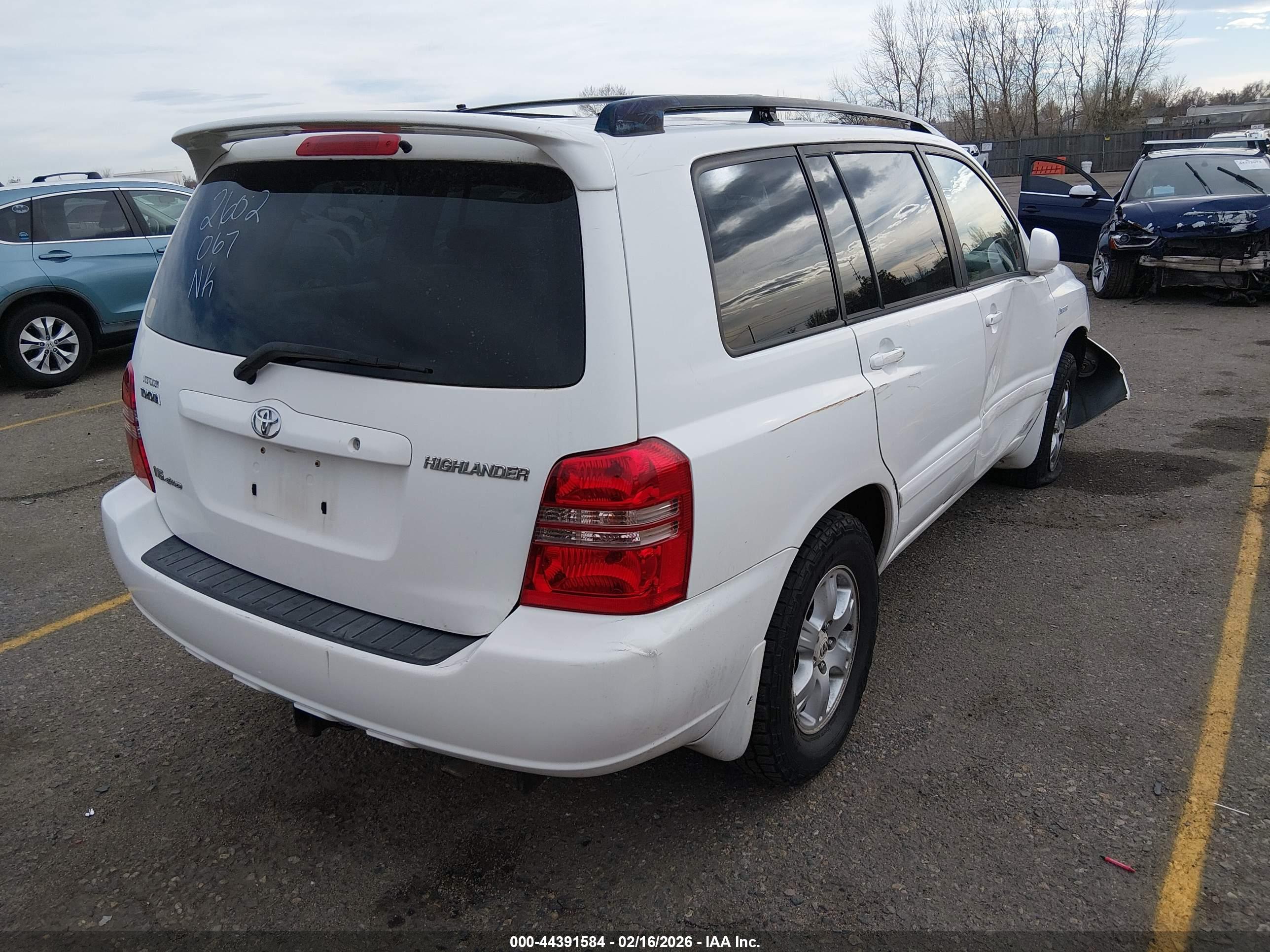 TOYOTA HIGHLANDER image 4