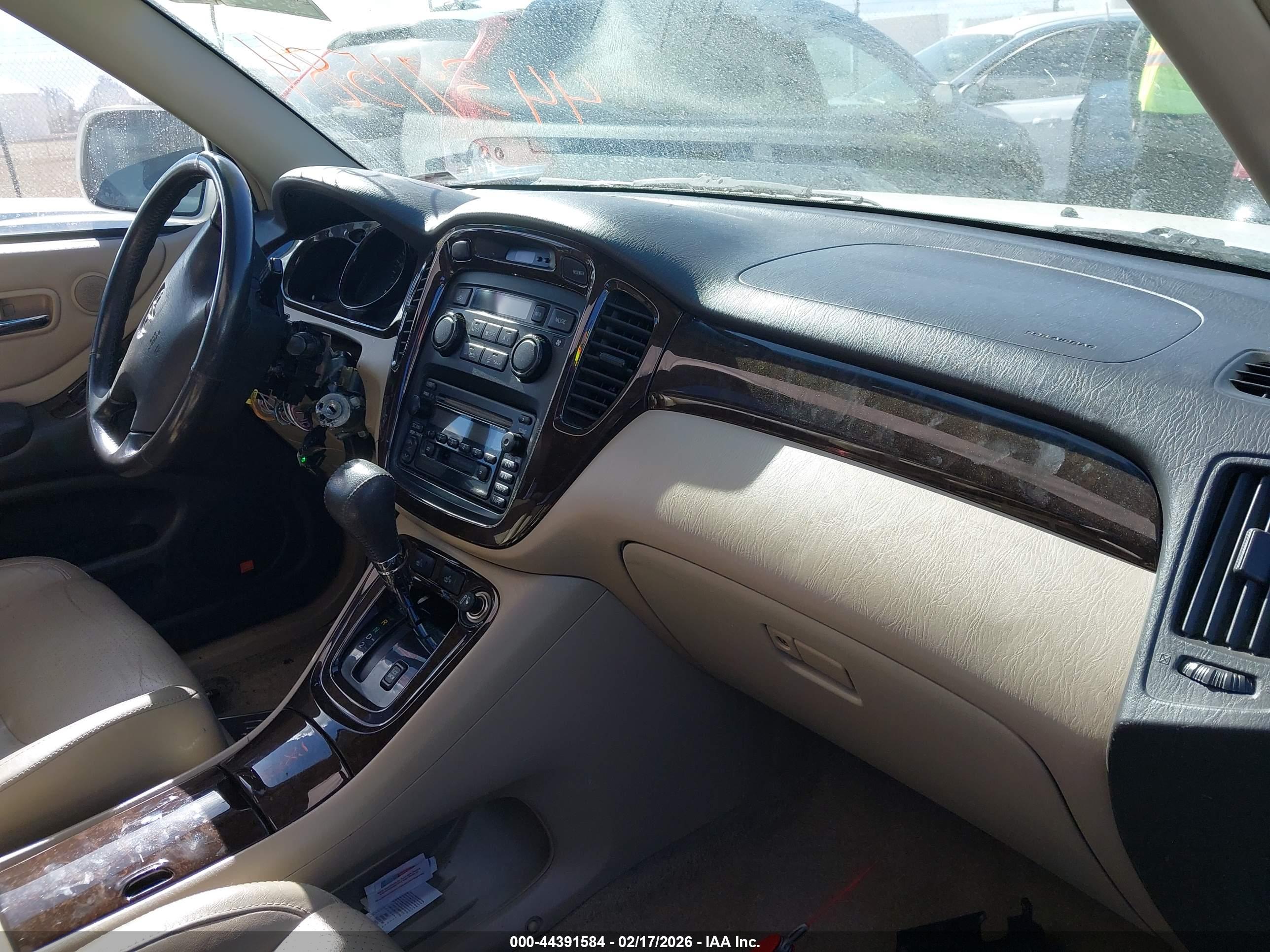 TOYOTA HIGHLANDER image 5