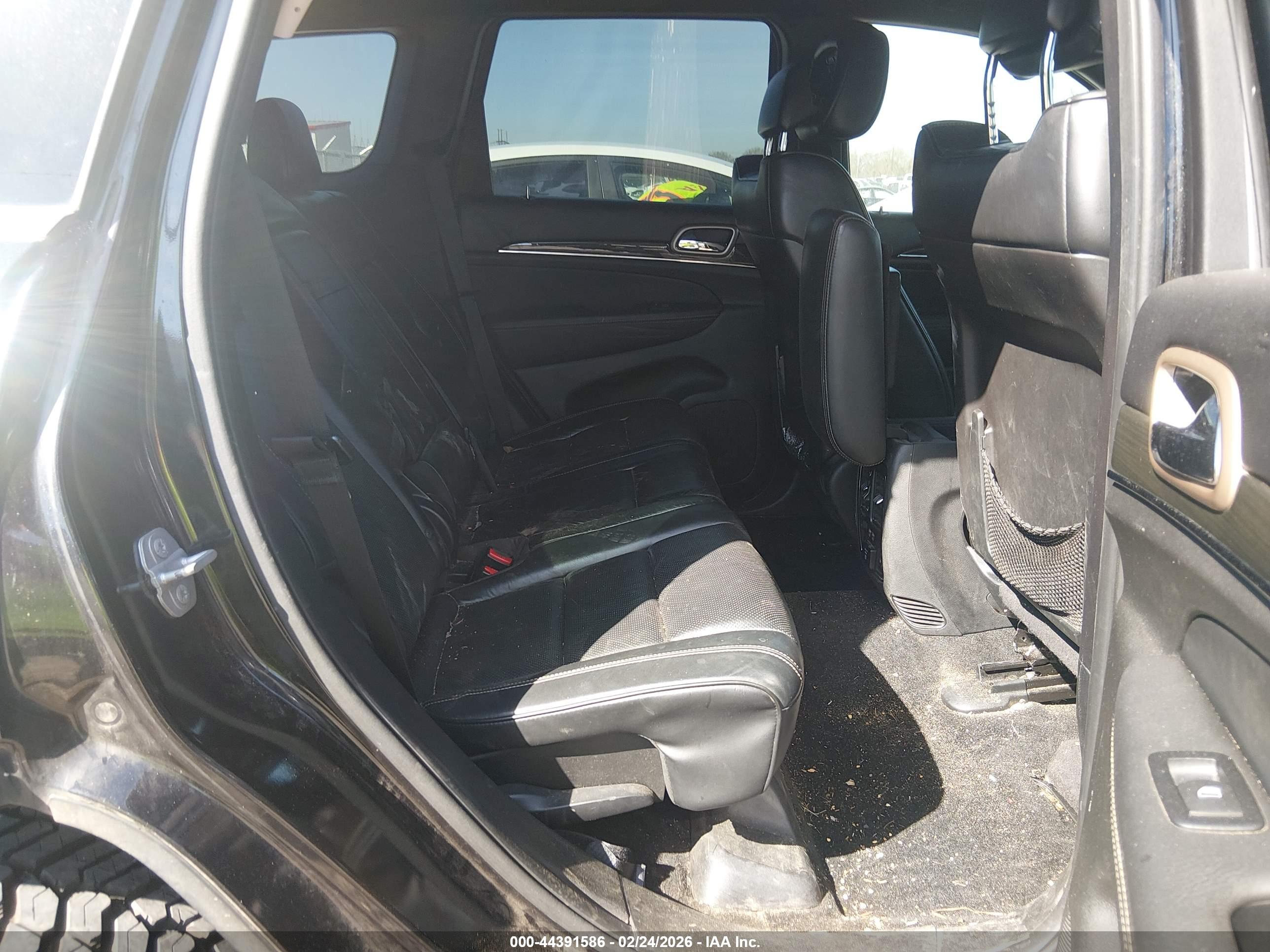 JEEP GRAND image 8