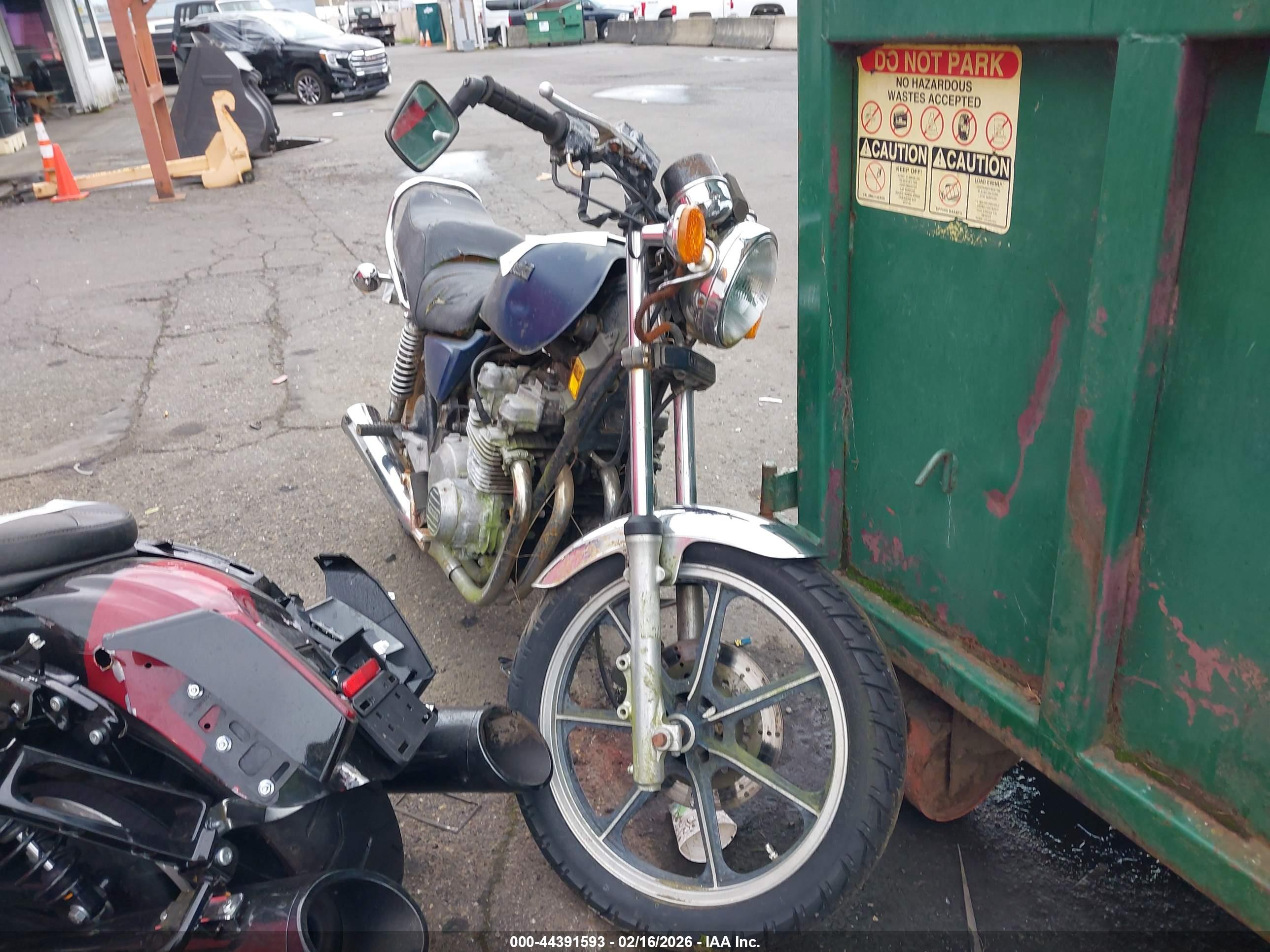 KAWASAKI EX650 image 5