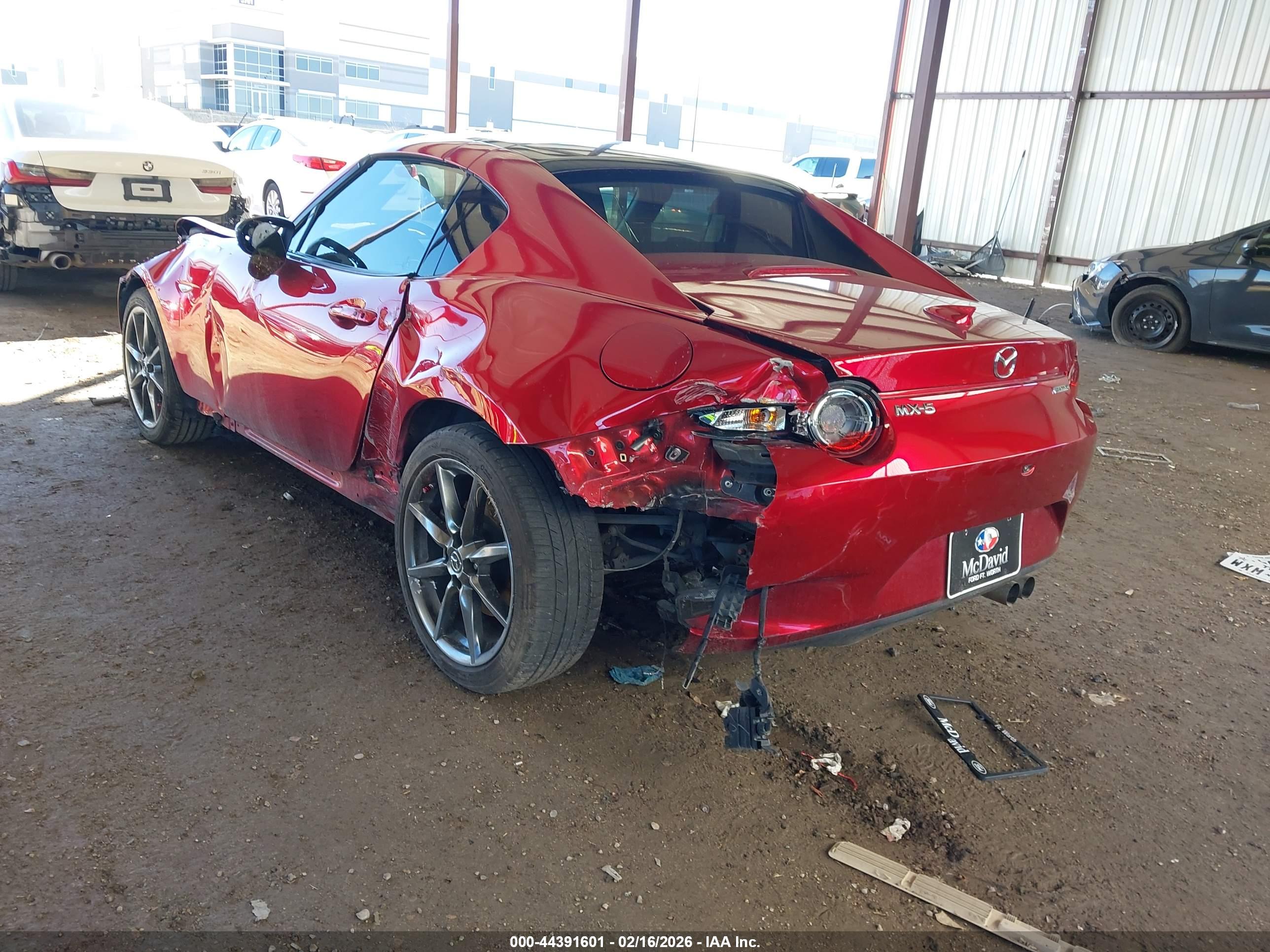 MAZDA MX-5 image 3
