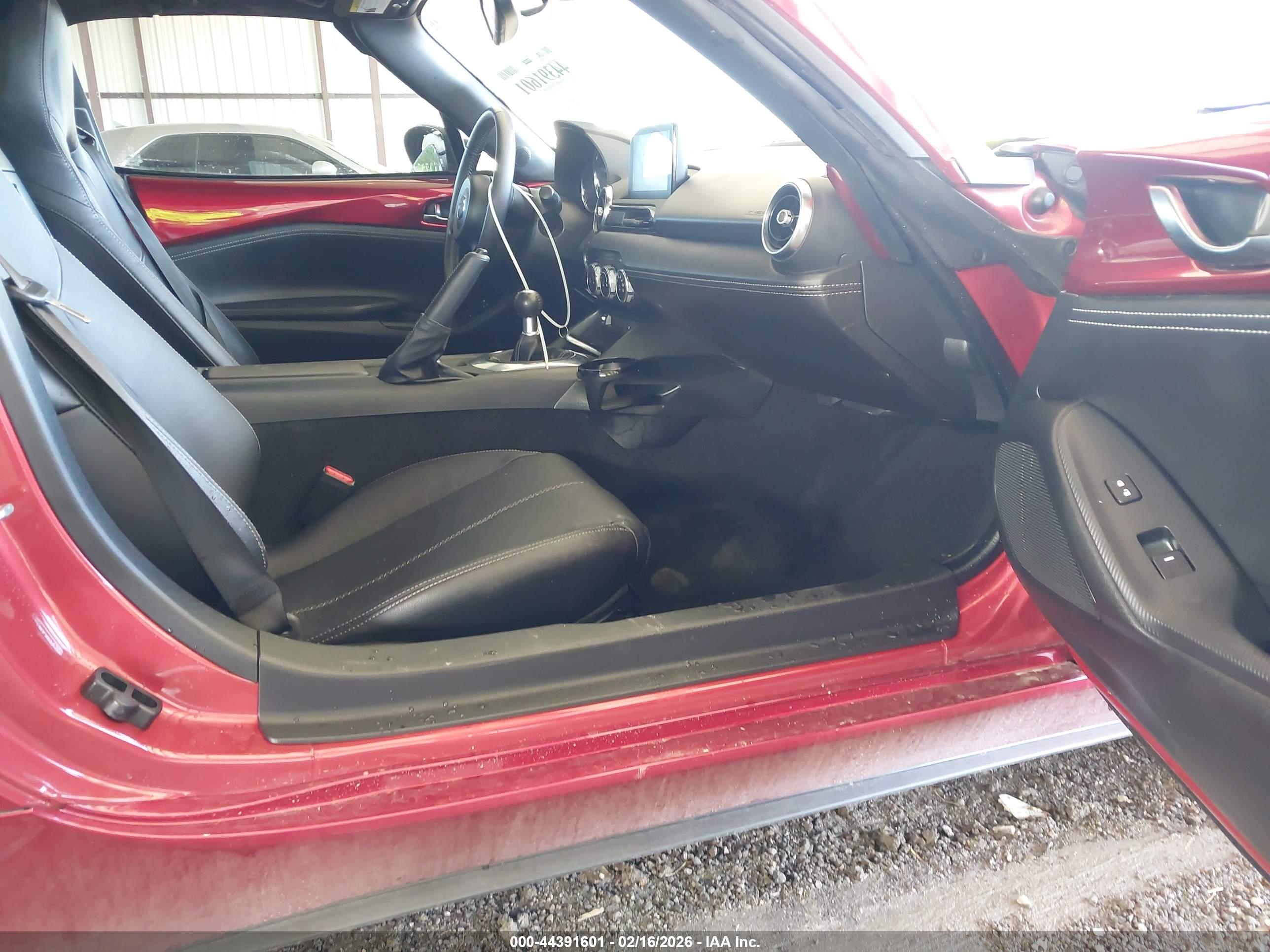 MAZDA MX-5 image 5