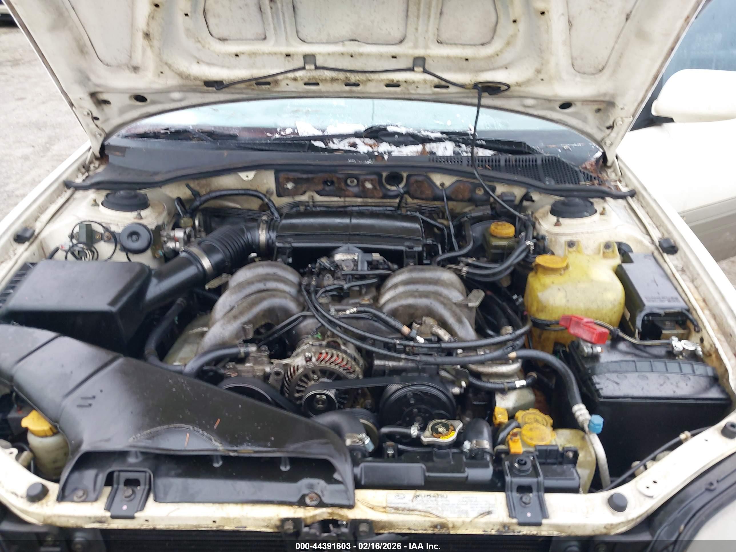 SUBARU OUTBACK image 10