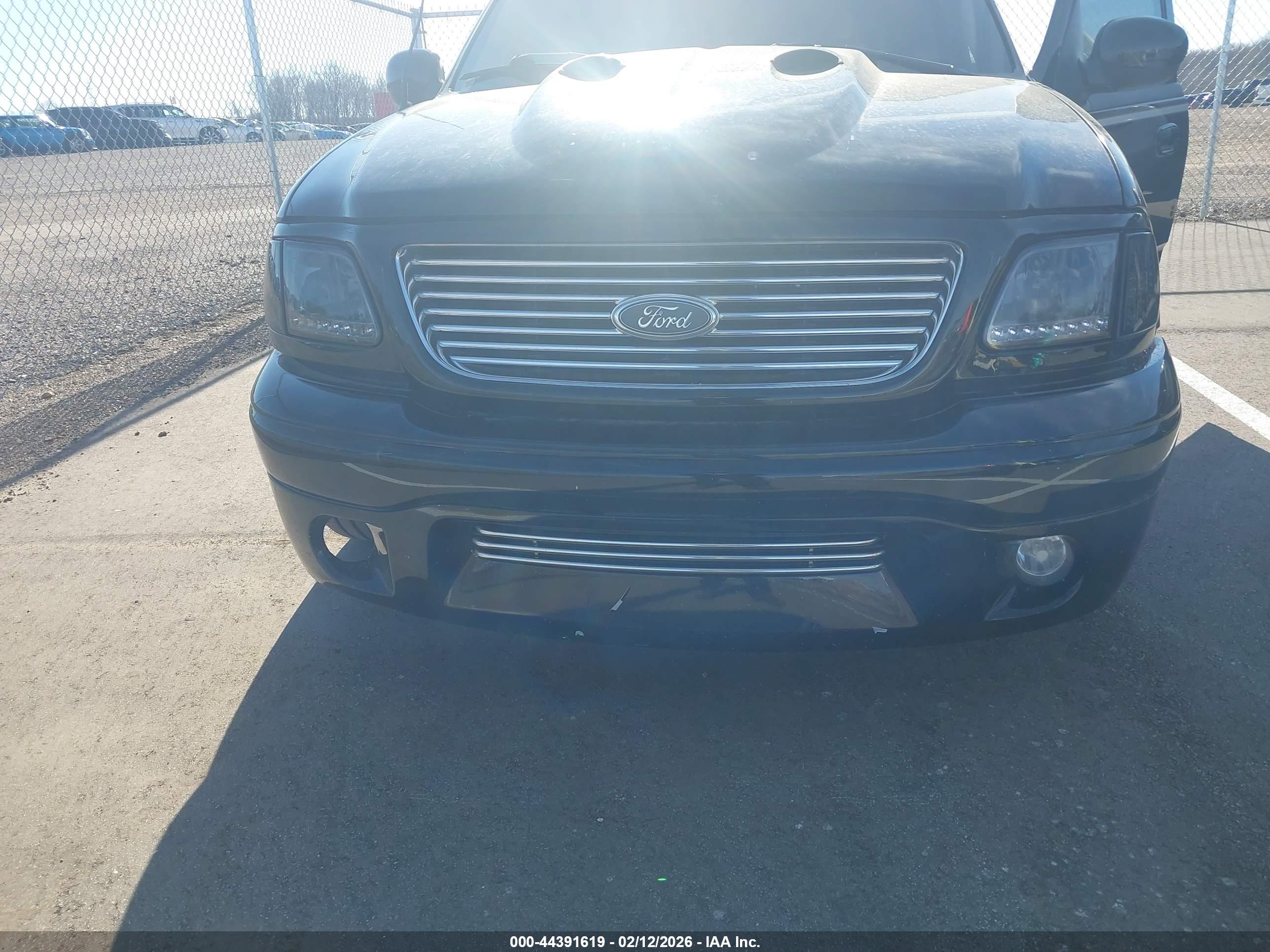 FORD F-150 image 6