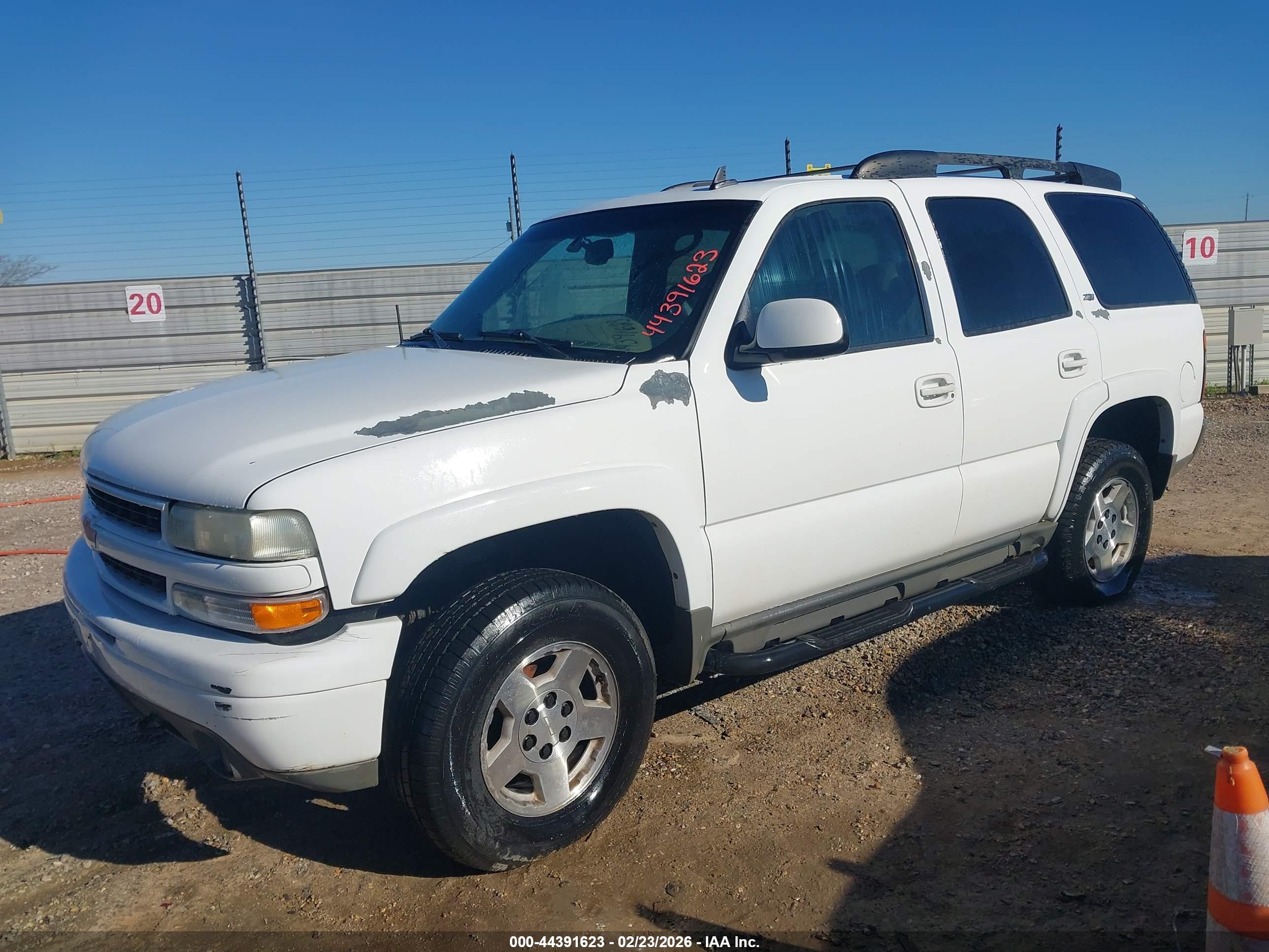 CHEVROLET TAHOE image 2