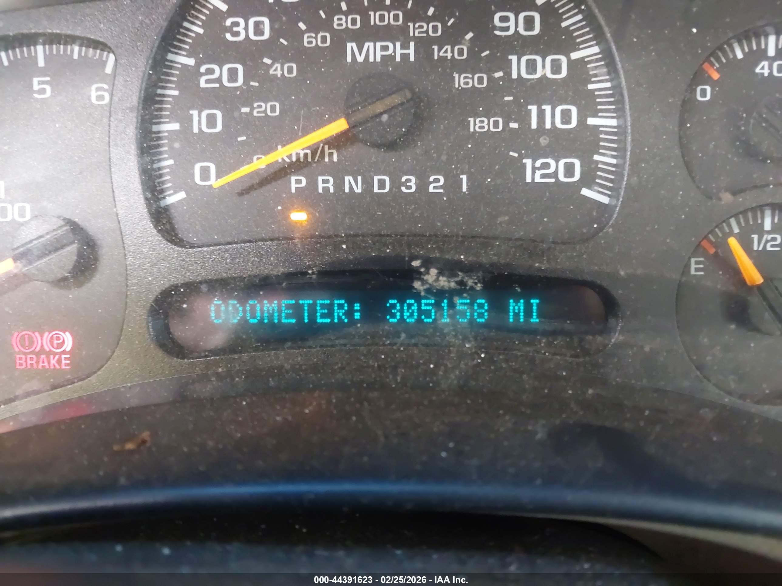 CHEVROLET TAHOE image 7