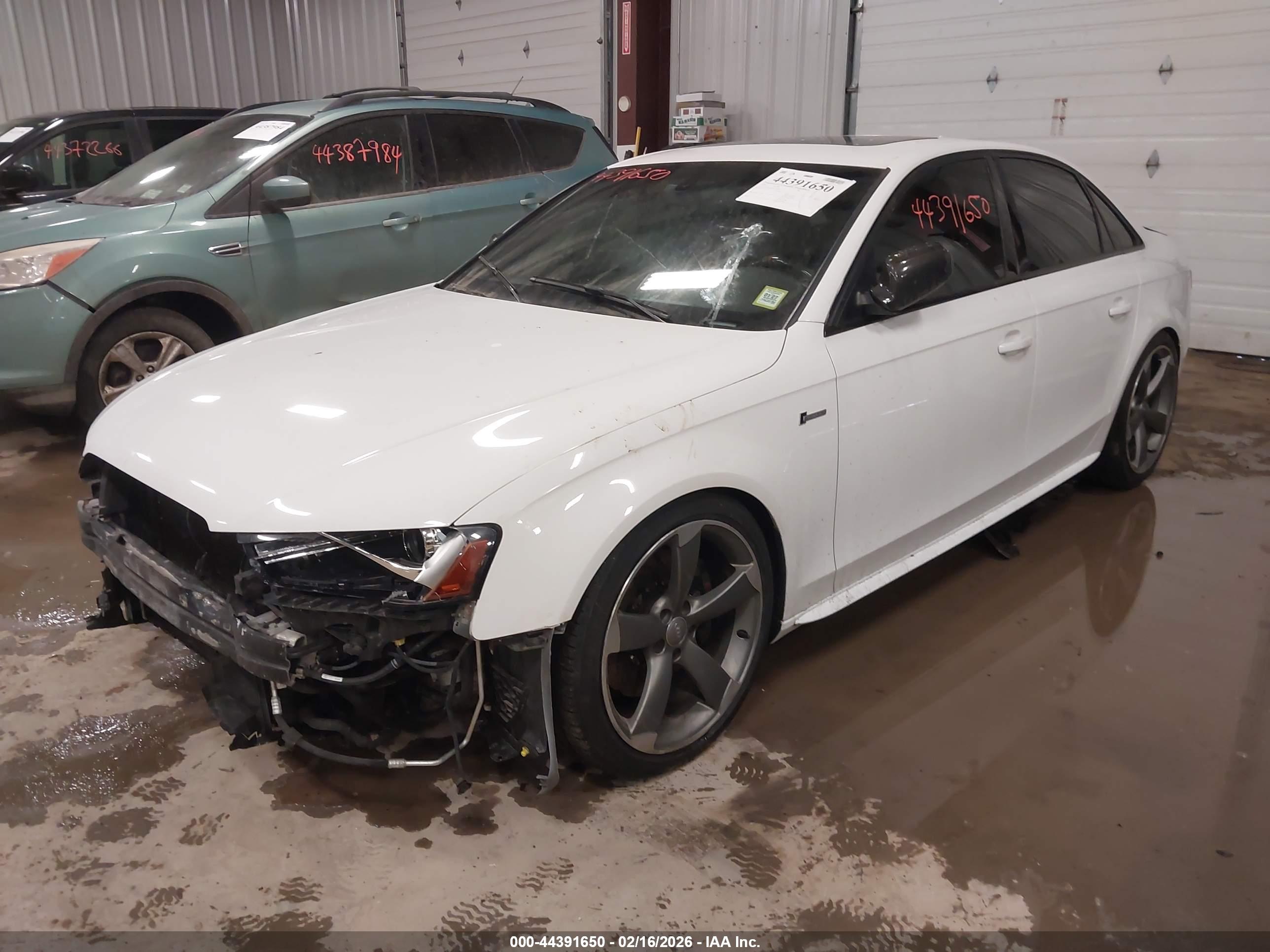 AUDI S4 image 2