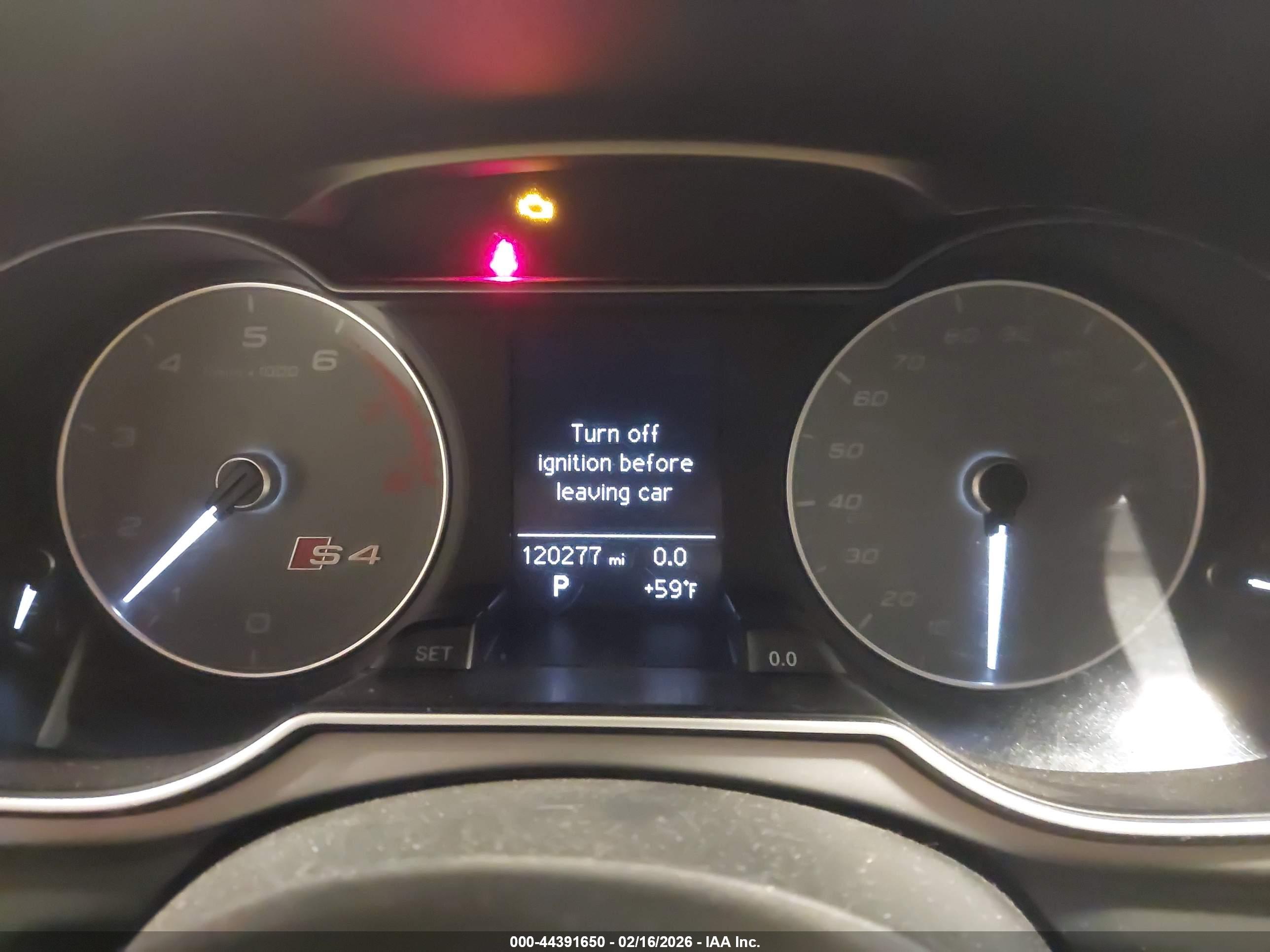AUDI S4 image 7