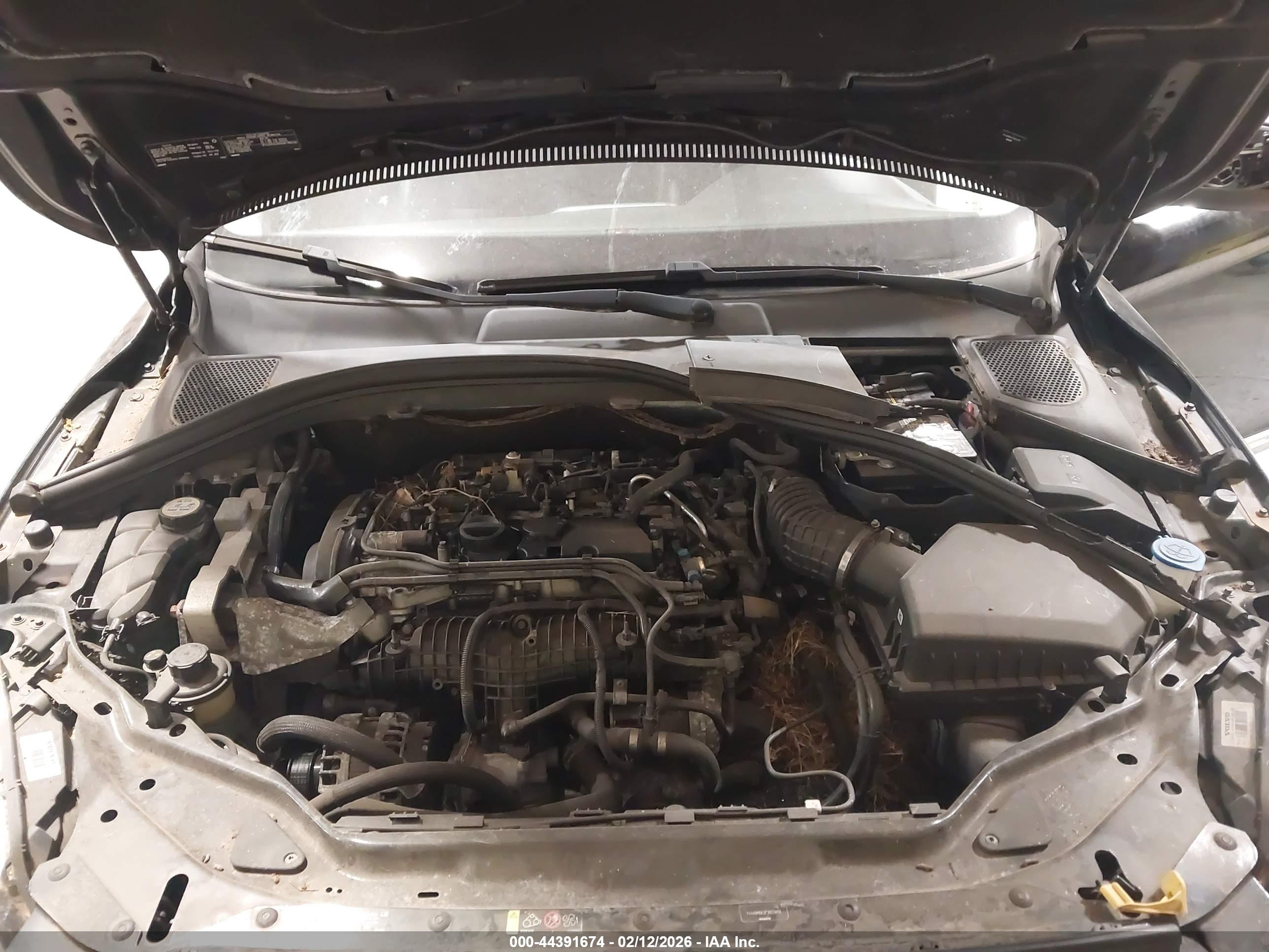 VOLVO XC60 image 10