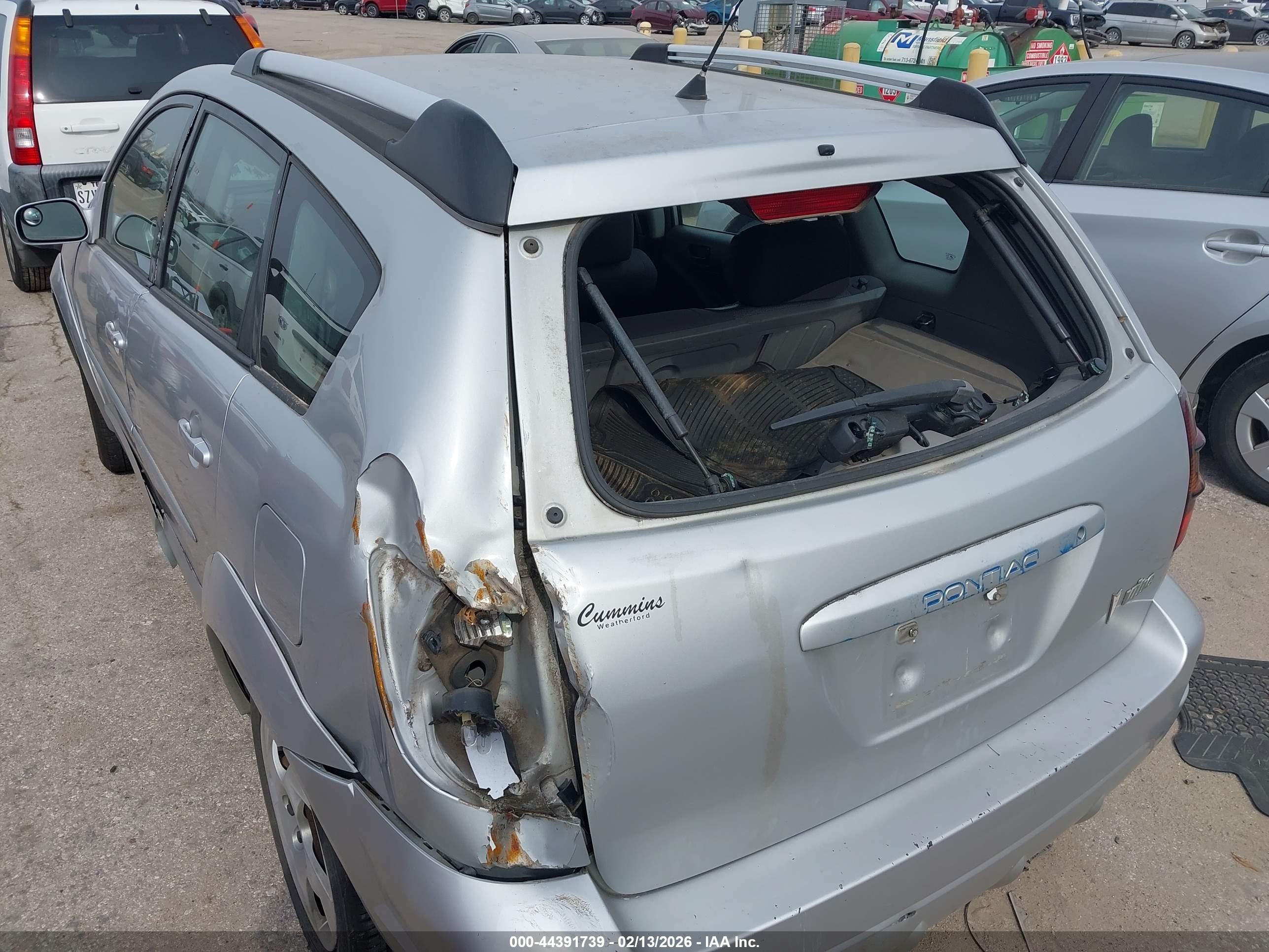PONTIAC VIBE image 6