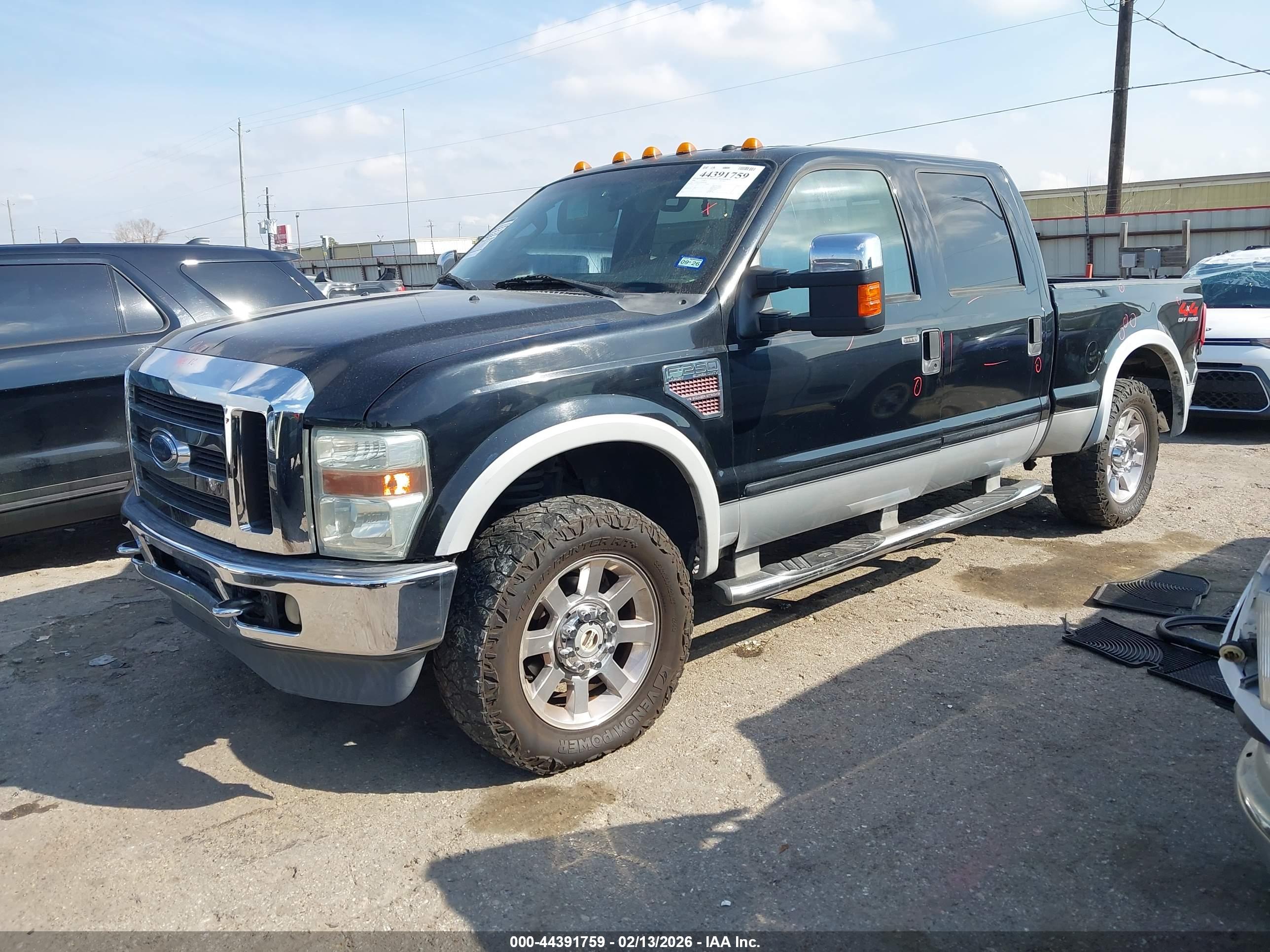 FORD F-250 image 2
