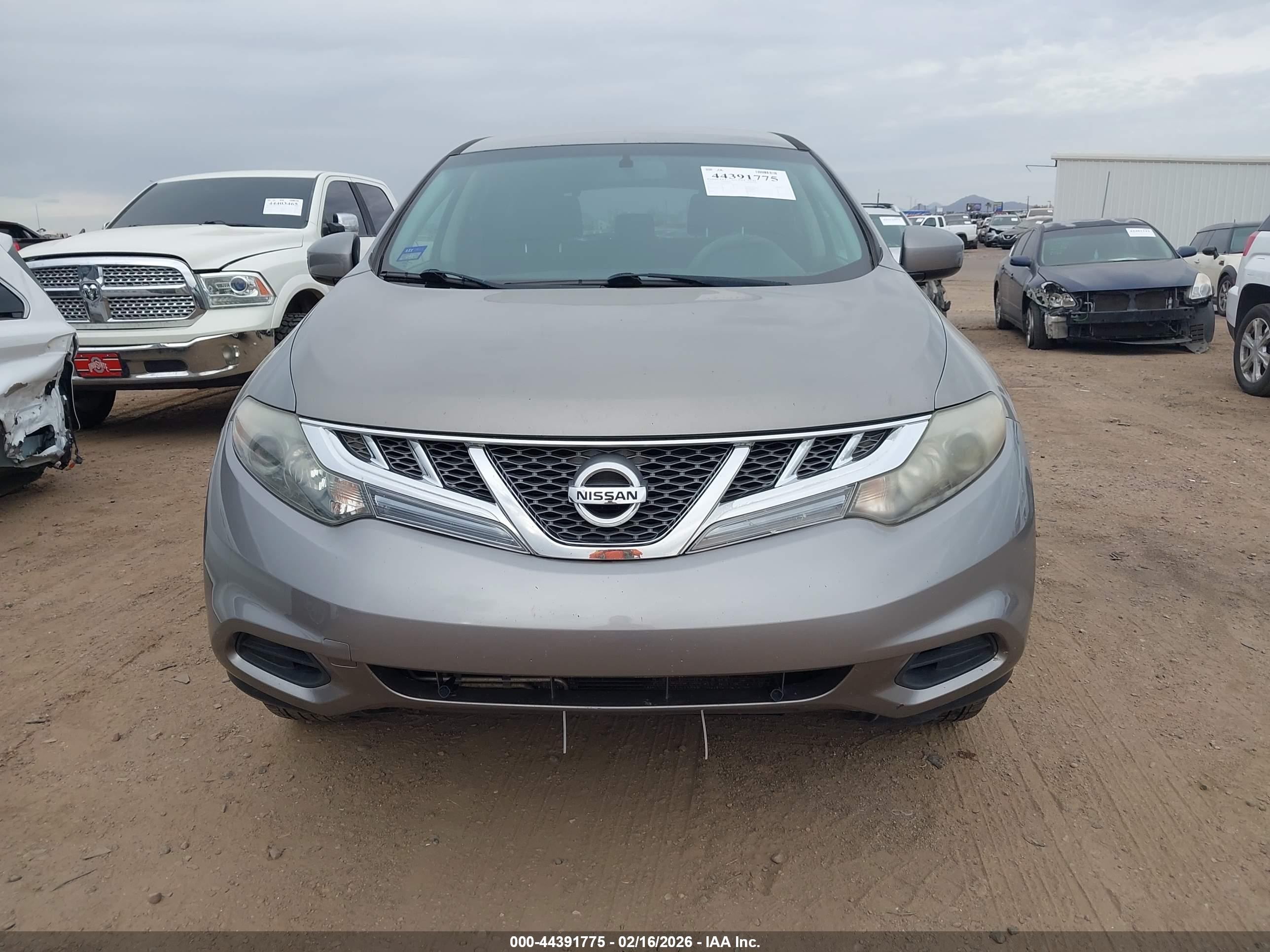 NISSAN MURANO image 6