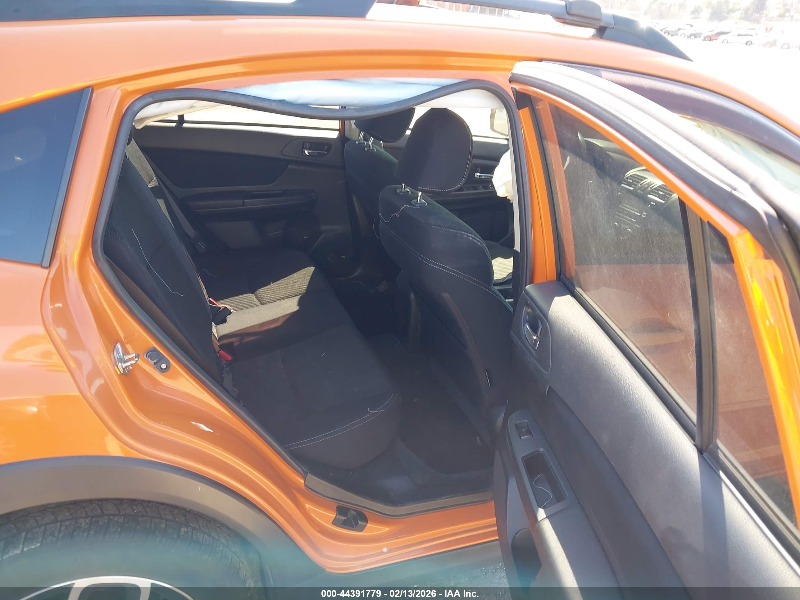 SUBARU XV image 8
